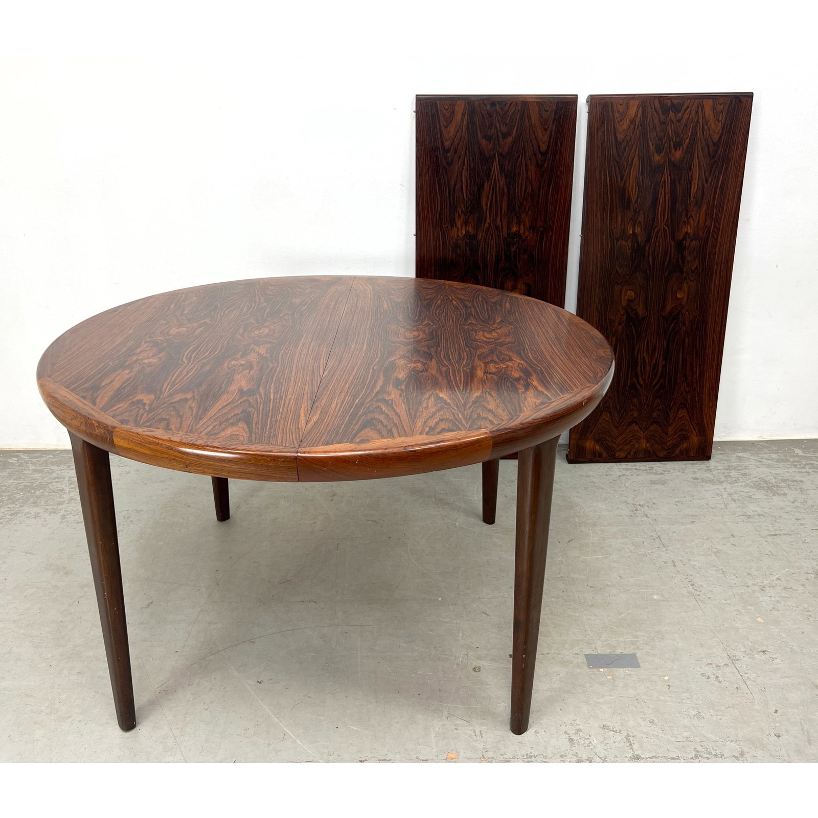 Kai Kristiansen Style Danish Modern Rosewood Dining Table. Marked V Mobler. (1 of 9)