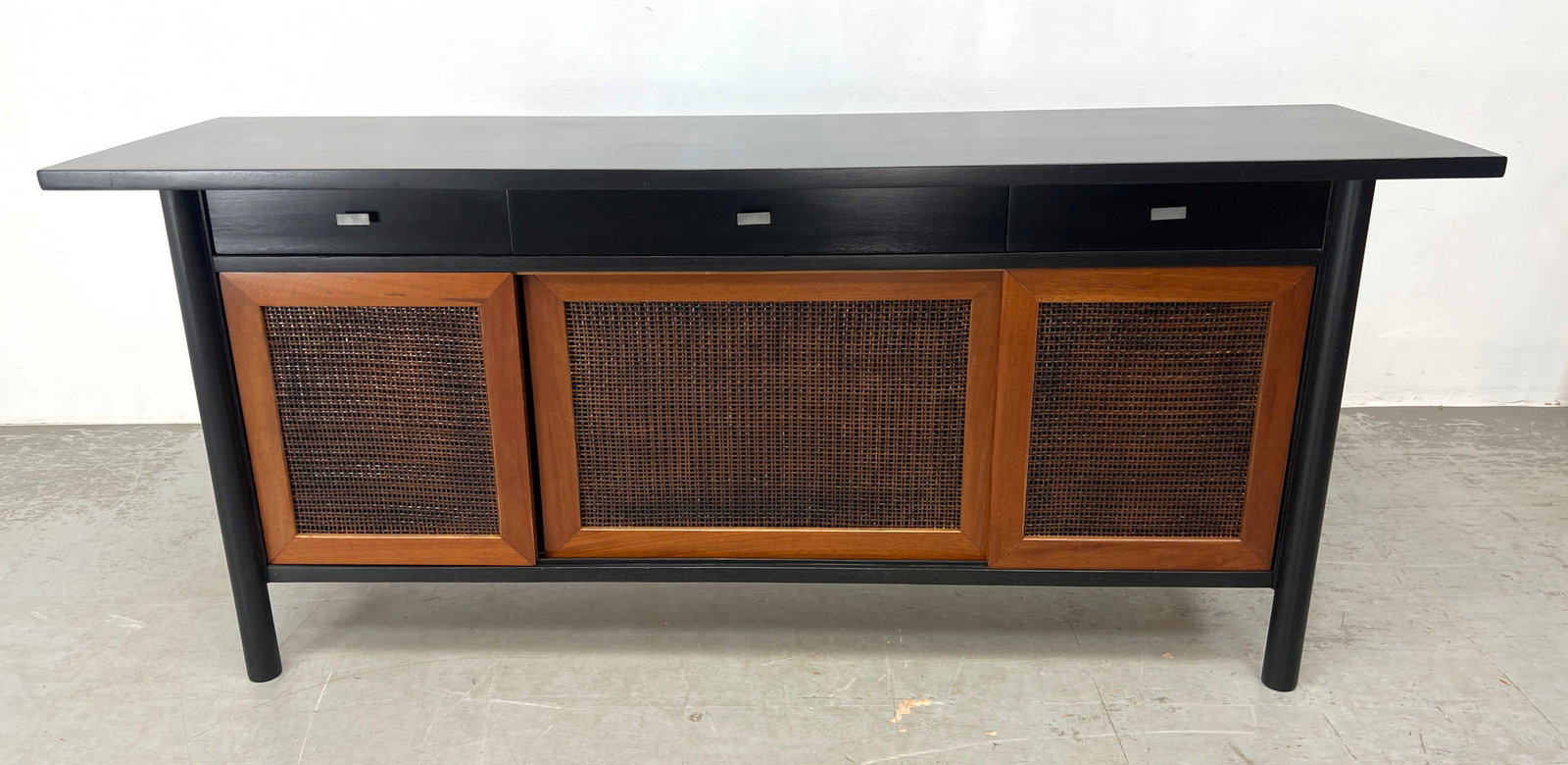 Robsjohn Gibbings credenza sliding cane front Credenza Sideboard. Unmarked. (1 of 13)