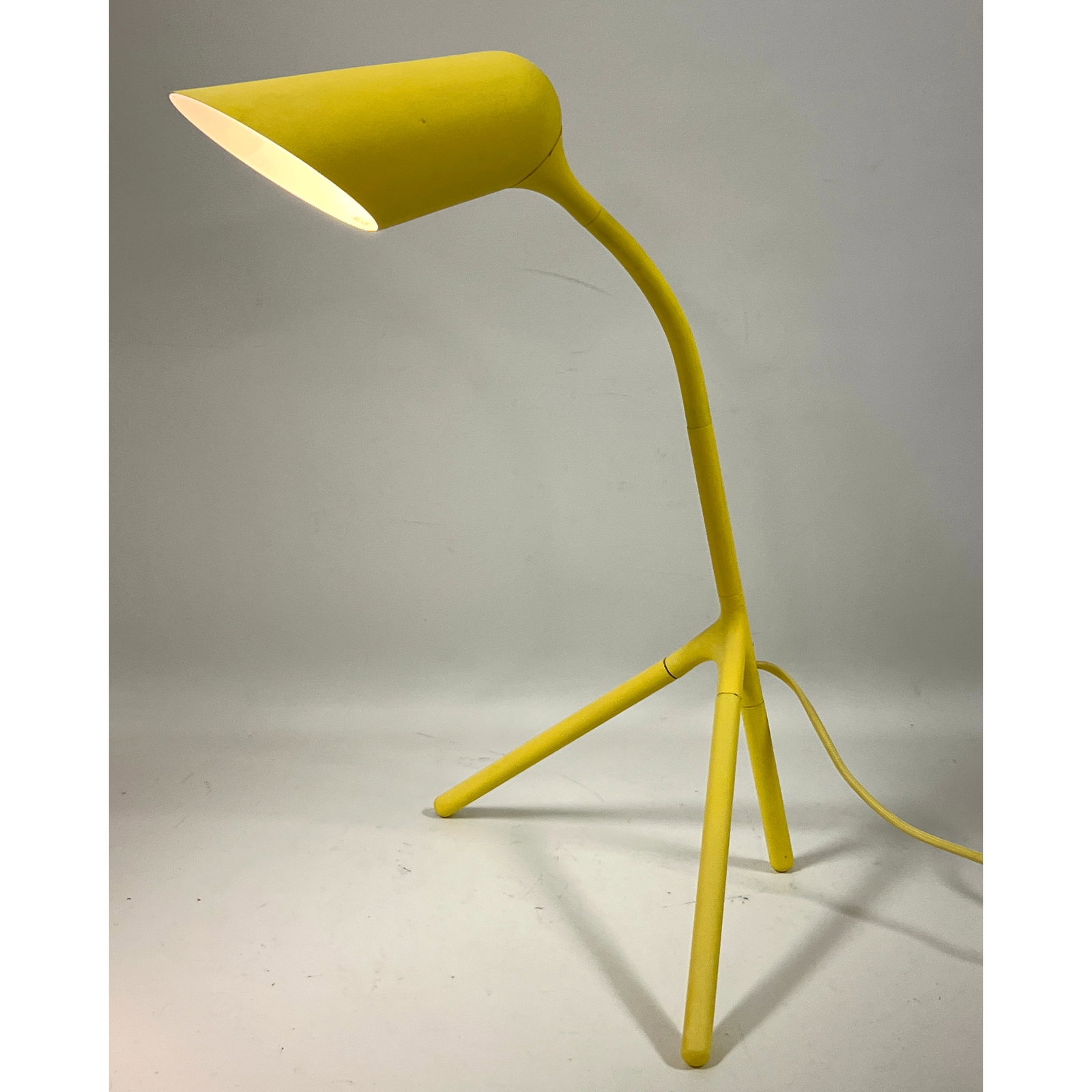Post Modern Yellow Tripod Desk Task Lamp. (1 of 12)