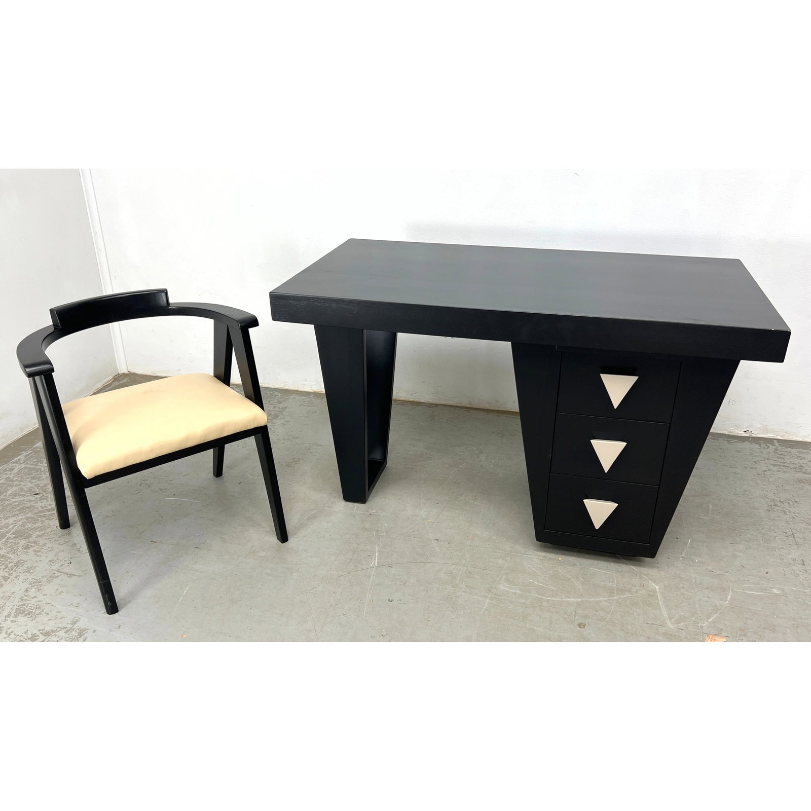 Brown Saltman Art Deco Style Desk and Chair.: Brown Saltman Art Deco Style Desk and Chair. Dimensions: Height: 29.5 inches, Width: 48 inches, Depth: 26 inches. - Additional Dimensions: Chair H: 27.5 inches, W: 22.5 inches, D: 18 inches ---