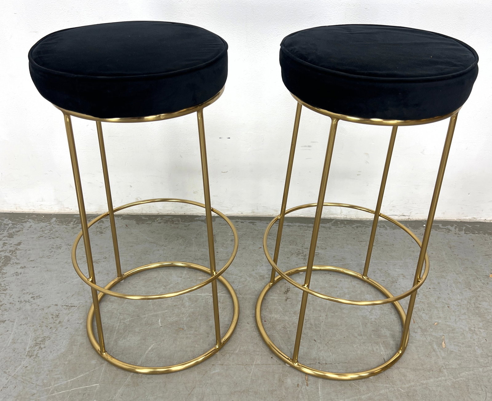 3pc set Brass Frame Bar Stools. Circle form. - 7