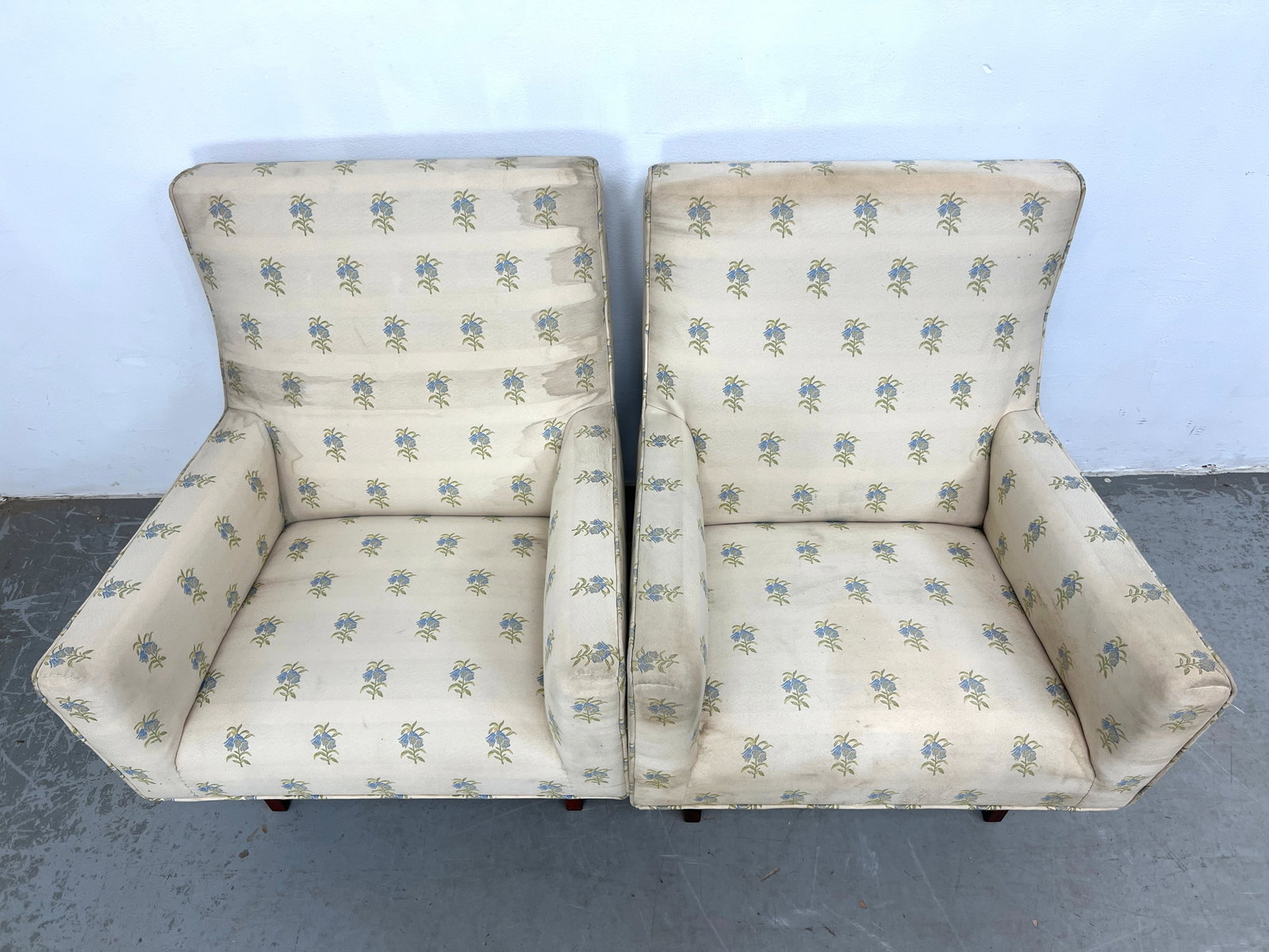 Pair Jens Risom Walnut Framed Lounge Chairs. - 5