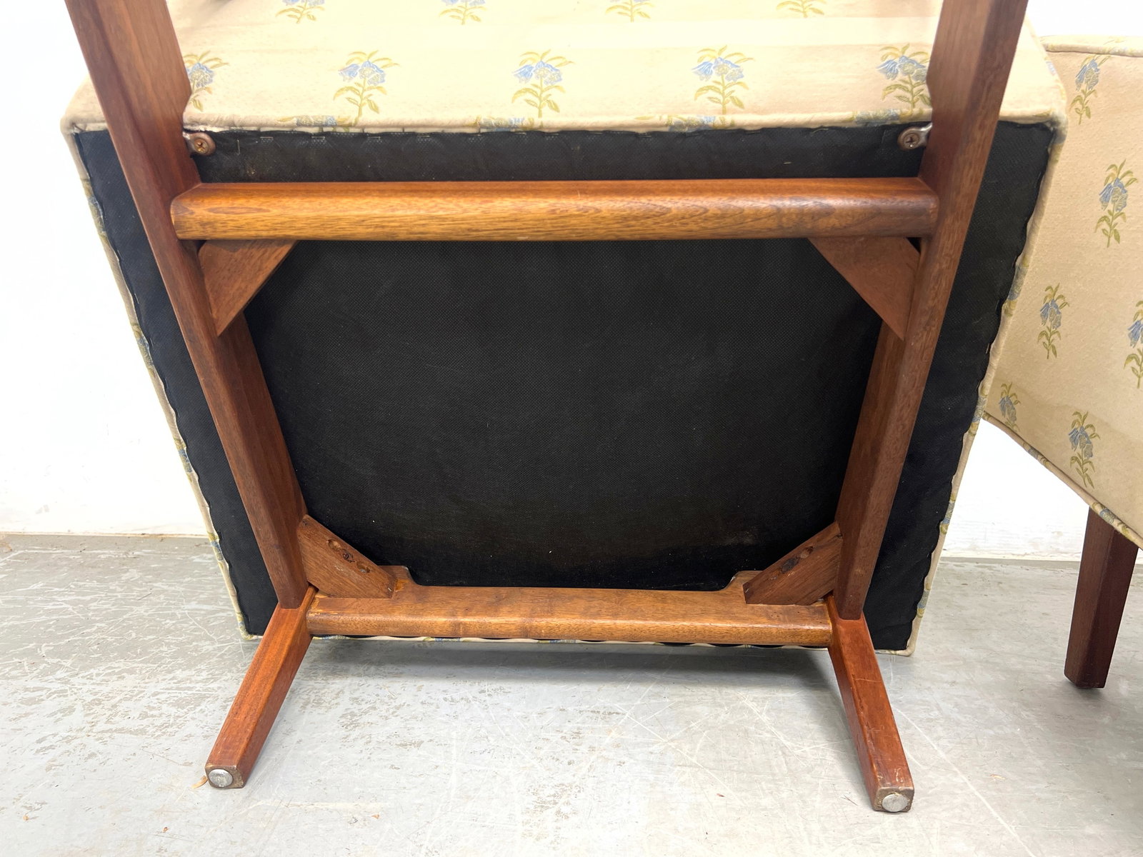 Pair Jens Risom Walnut Framed Lounge Chairs. - 7