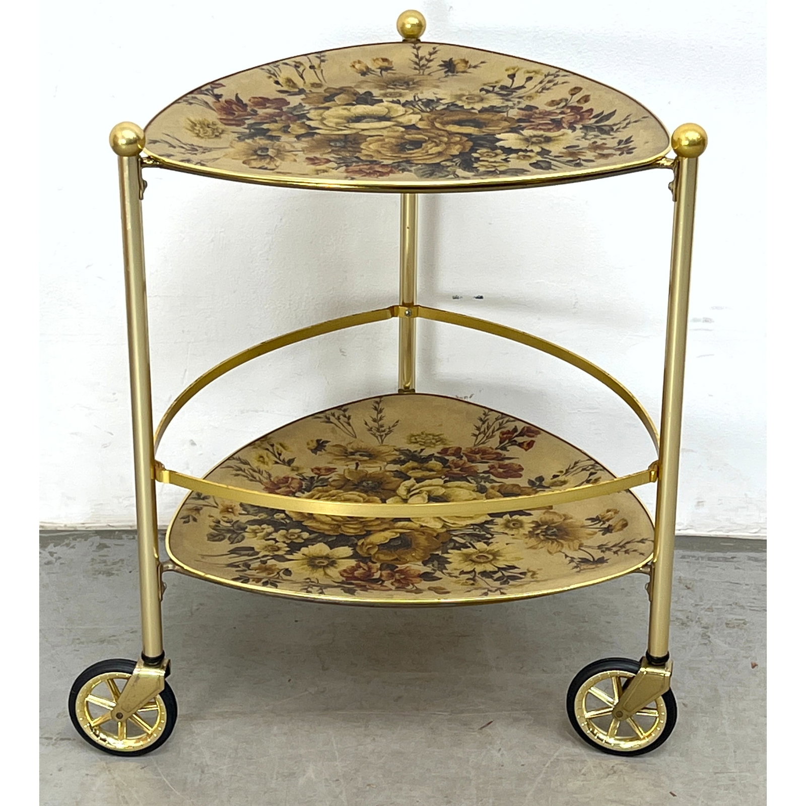 Arnold Designs LTD. Fiberglass and Metal Bar Cart Server. Tea Trolley. Chalford Glos. Hollywood Rege: Arnold Designs LTD. Fiberglass and Metal Bar Cart Server. Tea Trolley. Chalford Glos. Hollywood Regency. Dimensions: Height: 24 inches, Width: 20 inches, Depth: 20 inches. ---