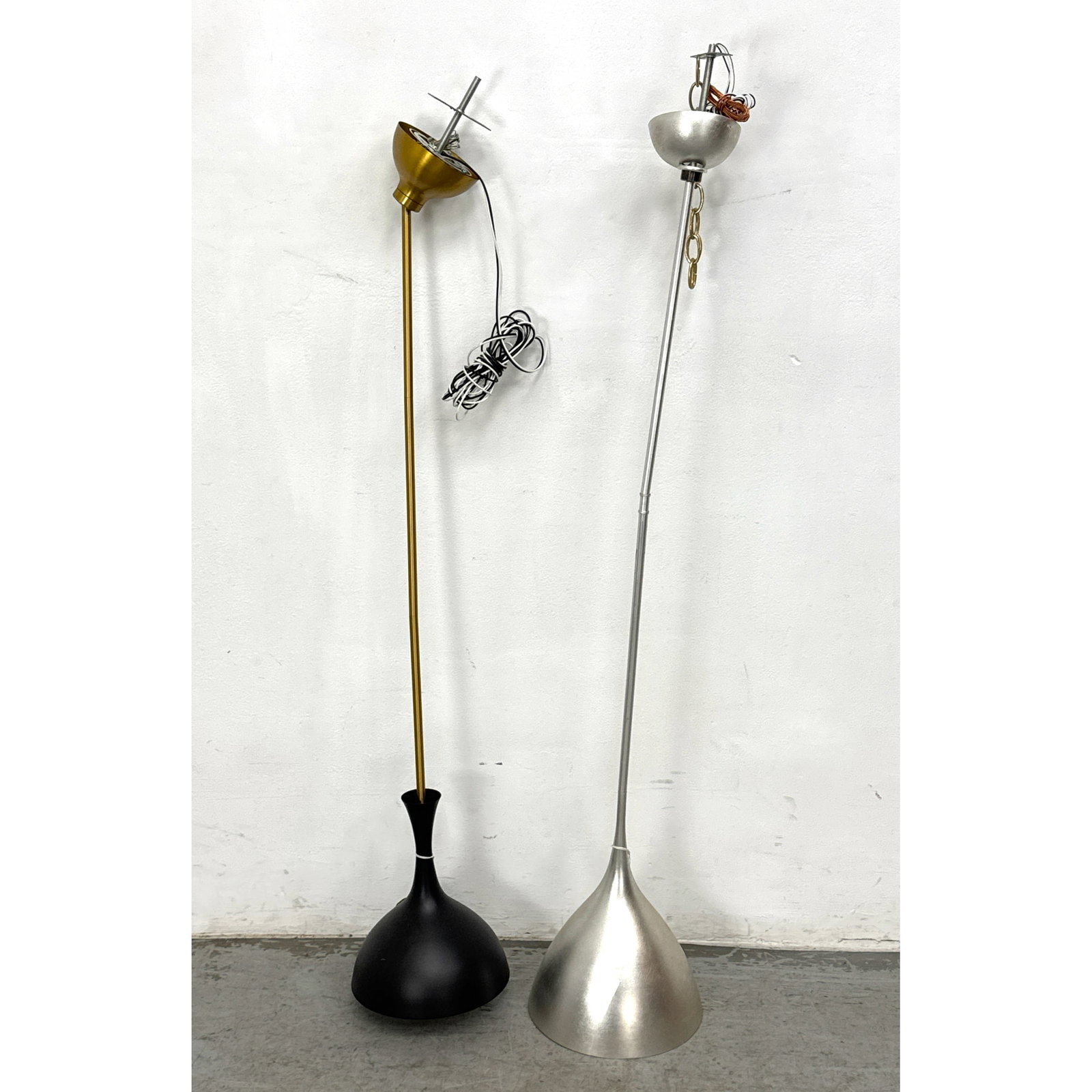 2pcs Visual Comfort and Co Long Pendant Lamp Chandeliers. (1 of 15)