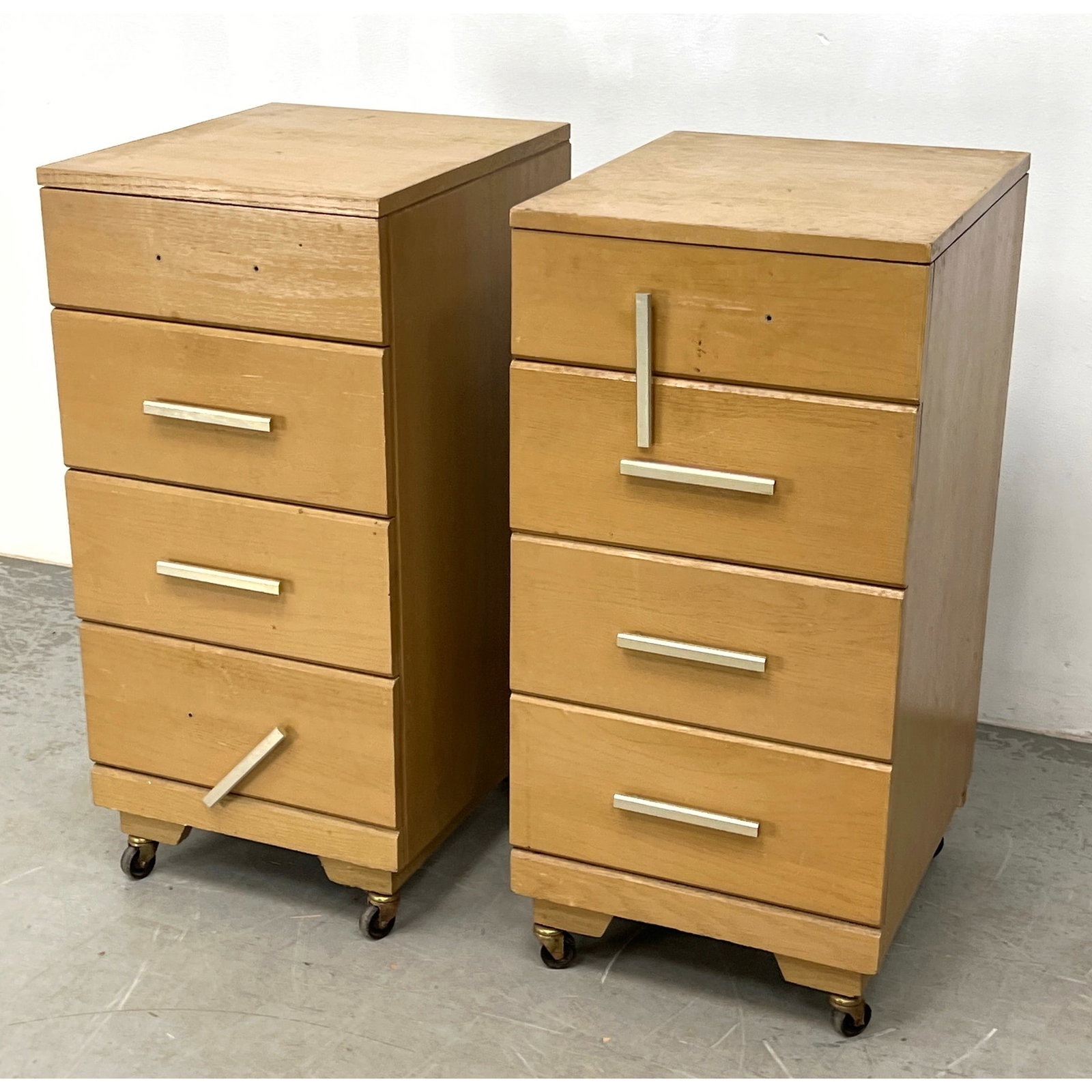 Pair Raymond Loewy, Mengel Furniture side Cabinets. (1 of 13)