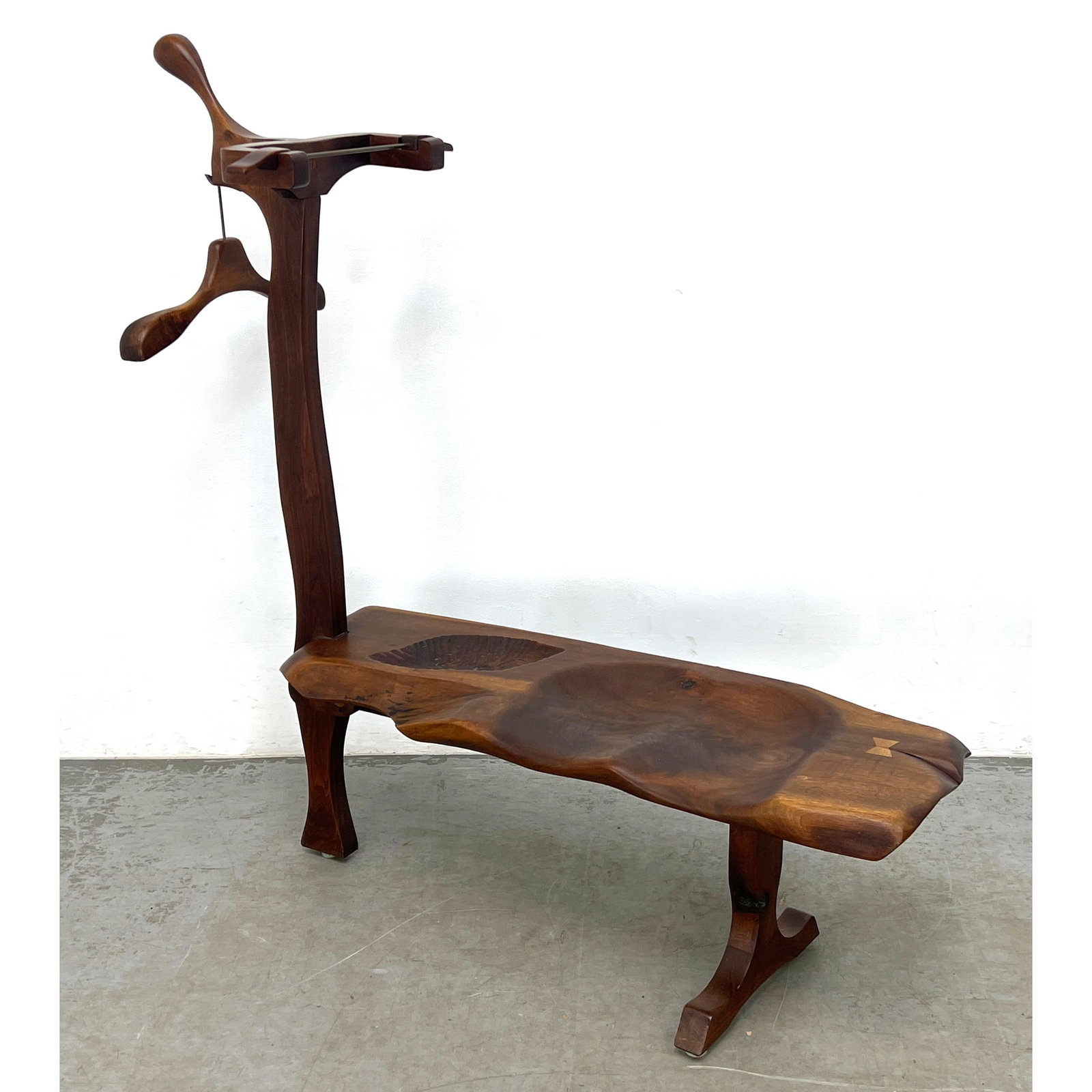JAMES CAMP 1972 Artisan Studio Walnut Bench Valet. James Camp was an Afro American Local Philadelphi (1 of 13)