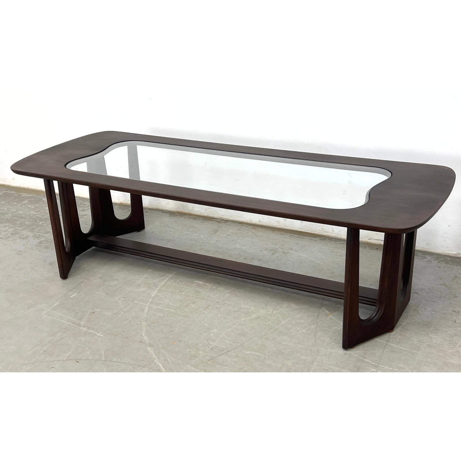 Mid Century Modern Broyhill Cocktail Coffee Table.: Mid Century Modern Broyhill Cocktail Coffee Table. Dimensions: Height: 15.5 inches, Width: 54 inches, Depth: 21 inches. ---