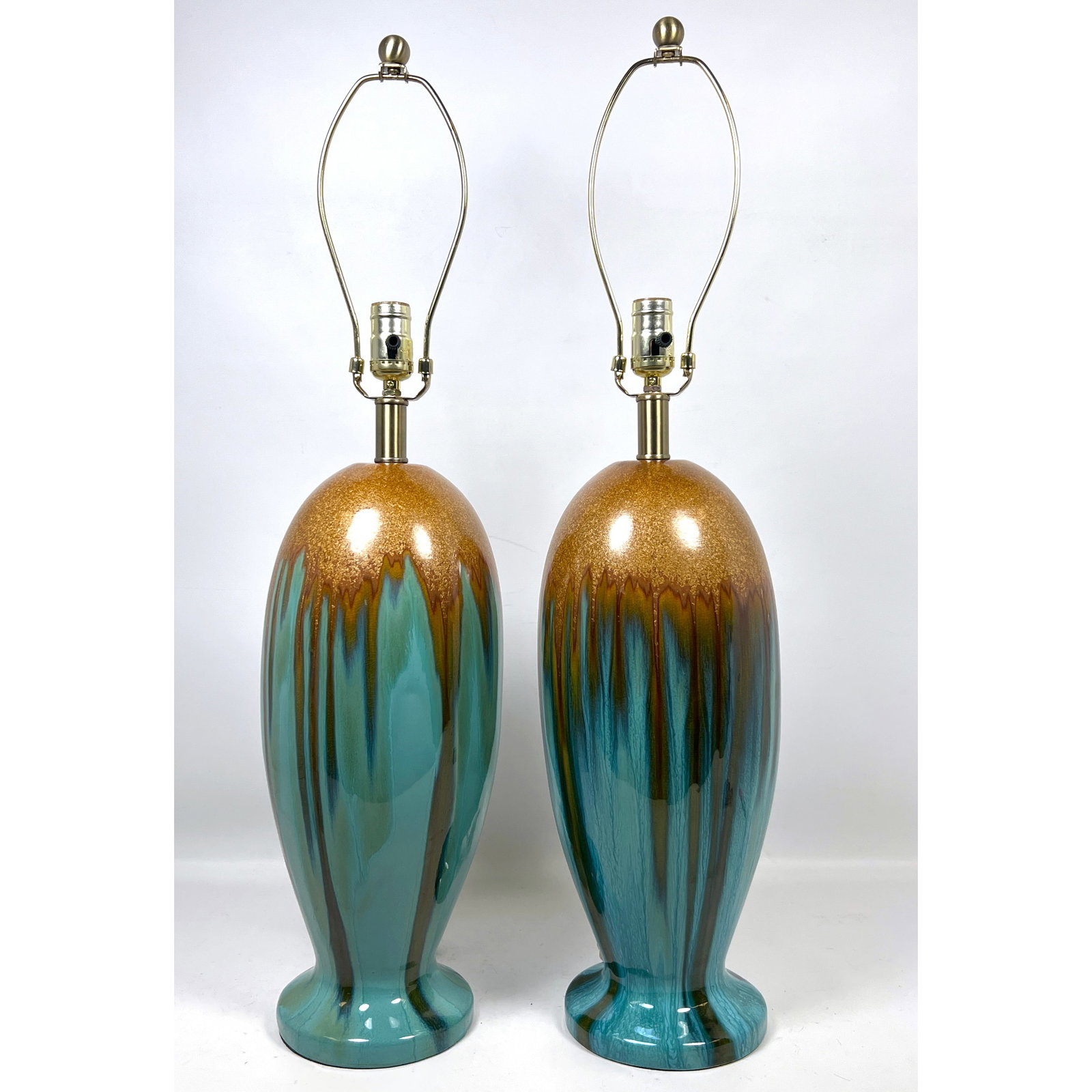 Pair Mid Century Modern Glazed Pottery Table Lamps. (1 of 10)