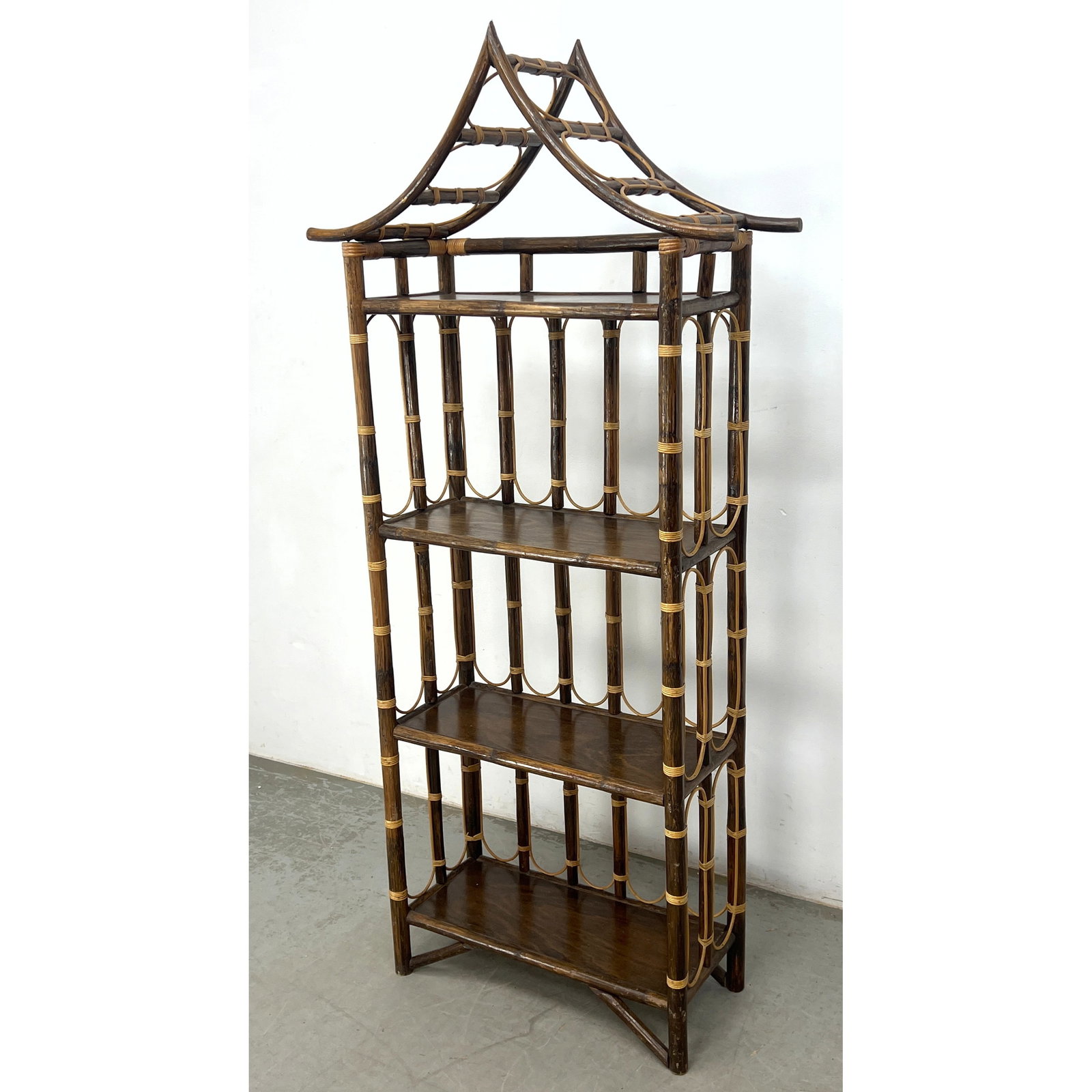 Decorator Rattan Pagoda Style Etagere Display Shelf. (1 of 12)