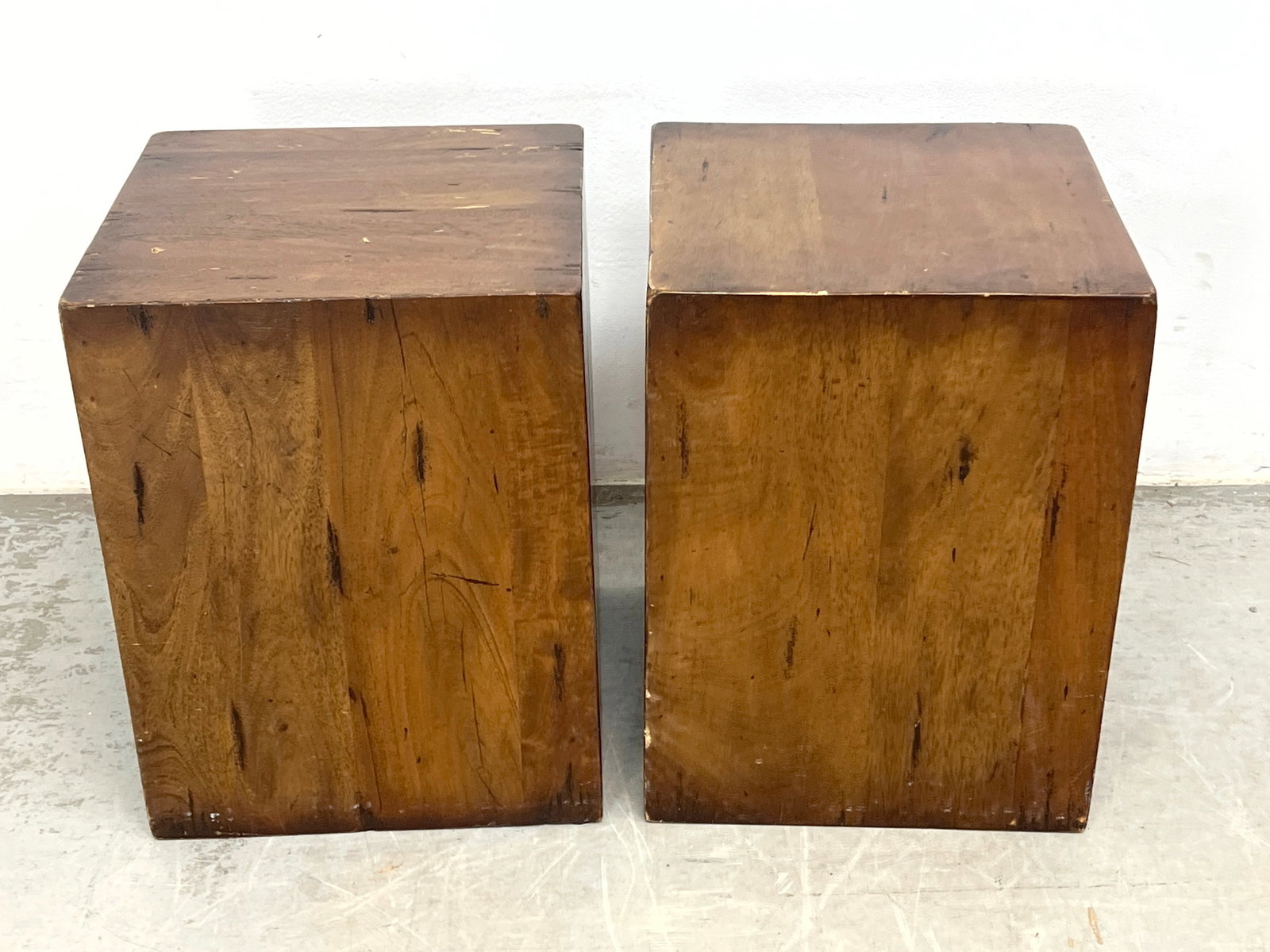 Pair Four Hands Cube Side Table Pedestals. - 3