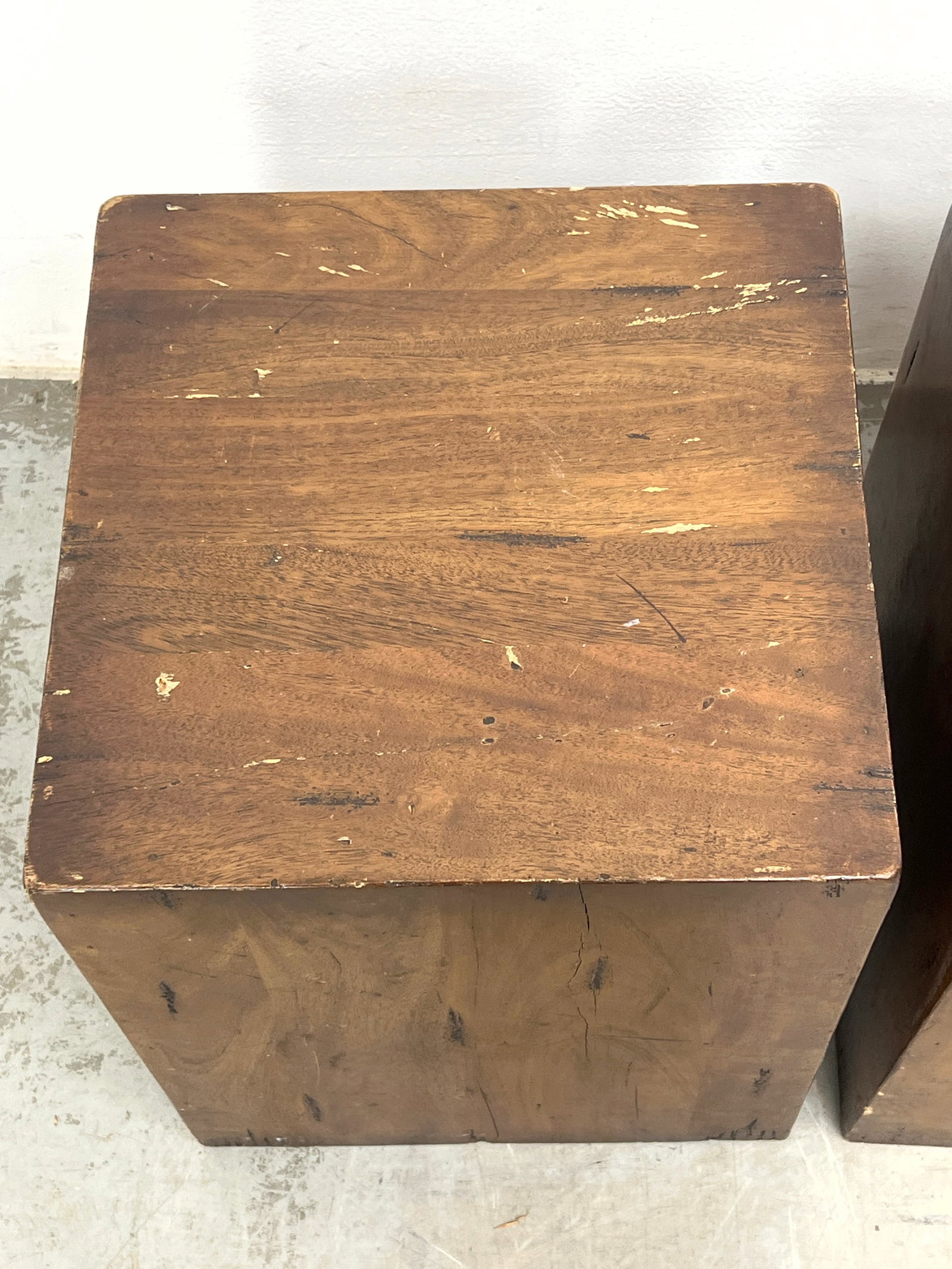 Pair Four Hands Cube Side Table Pedestals. - 4