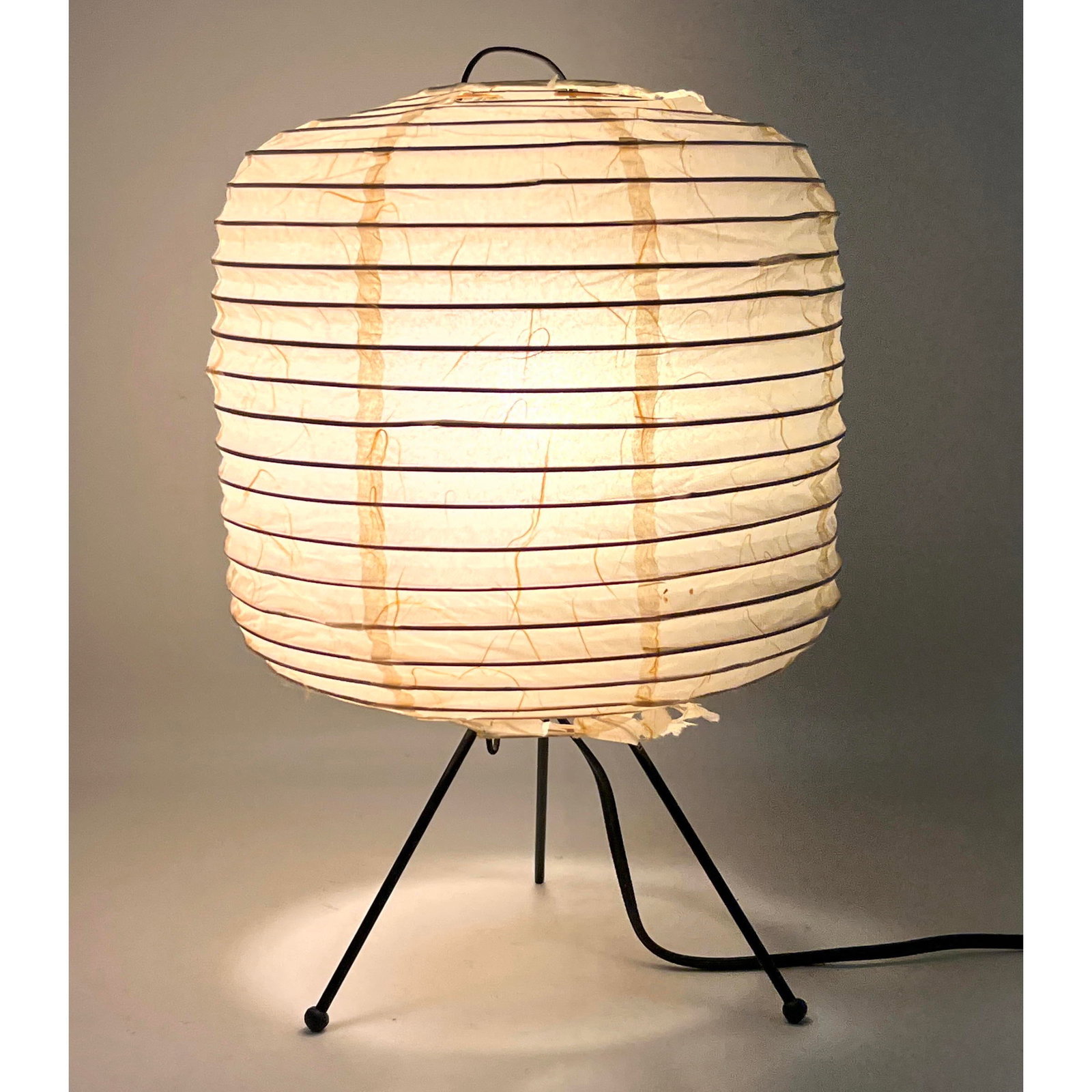 Noguchi Style Tripod Paper Lantern Lamp. (1 of 13)