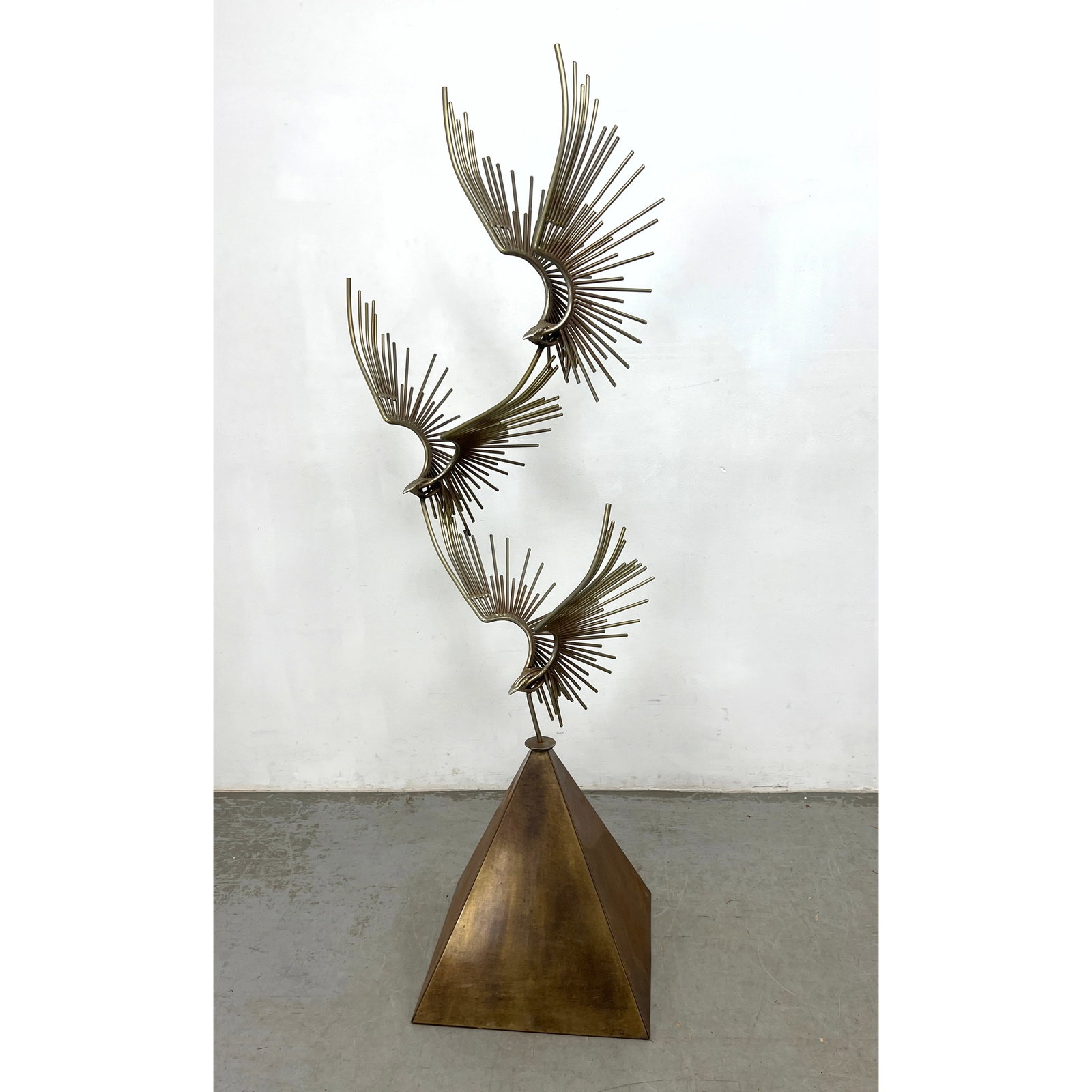 C Jere 1976 Floor sculpture of Birds in Flight. (1 of 9)