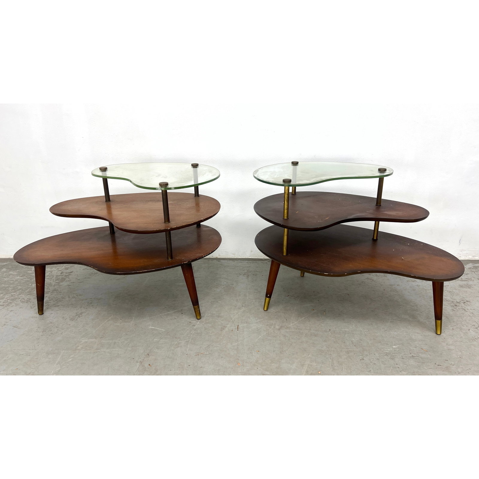 Pair 50s Modern tri Level Biomorphic Side Tables. (1 of 15)