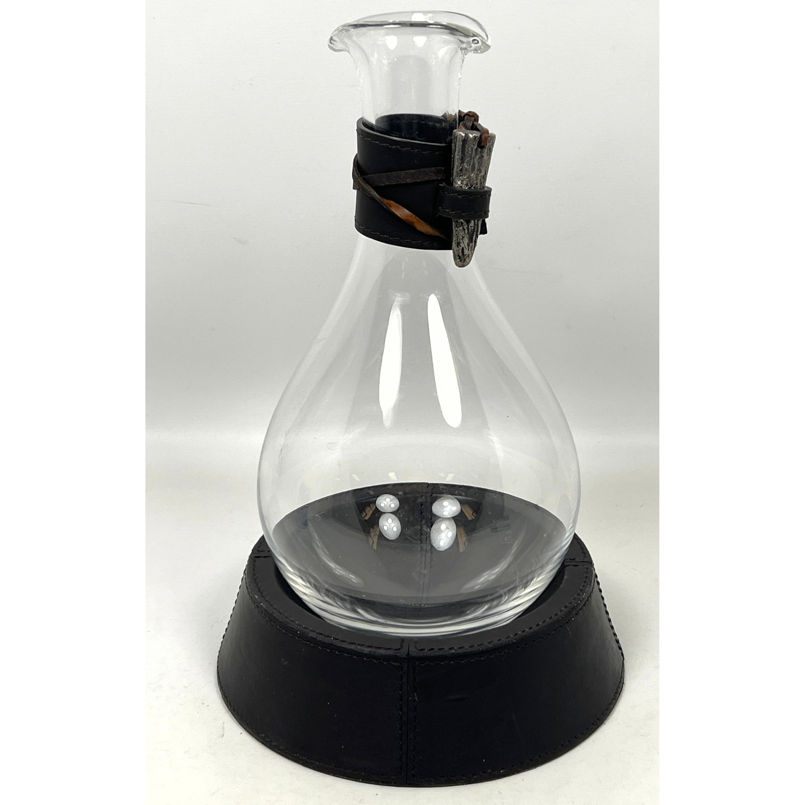 Ralph Lauren Leather and Glass Wine Carafe. (1 of 10)