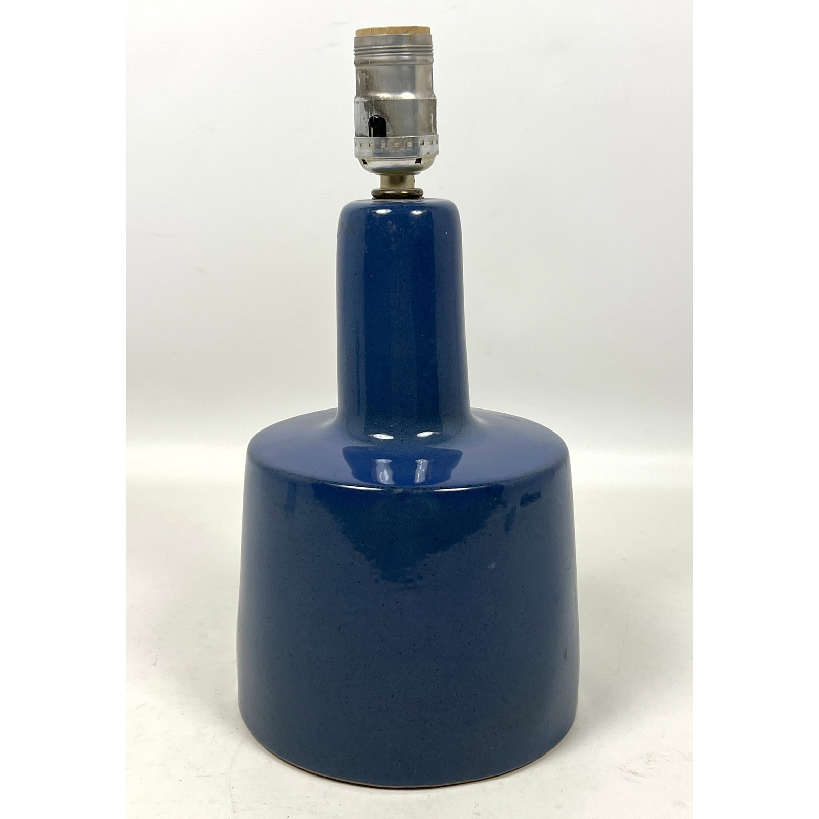 Gordon and Jane Marshall Martz Small Table Lamp.: Gordon and Jane Marshall Martz Small Table Lamp. Dimensions: Height: 15 inches, Width: 5.75 inches. ---