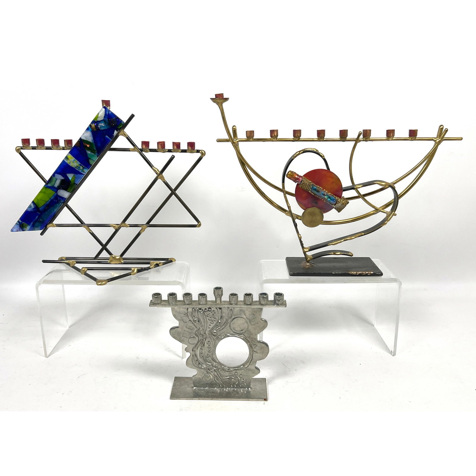 3pc Contemporary American Artisan Menorahs. 1). DONALD DRUMM Cast Aluminum form. Not Marked. 2). GAR: 3pc Contemporary American Artisan Menorahs. 1). DONALD DRUMM Cast Aluminum form. Not Marked. 2). GARY ROSENTHAL Heart Menorah in Welded Mixed Metals. 3) GARY ROSENTHAL Star of David Menorah in Fused G