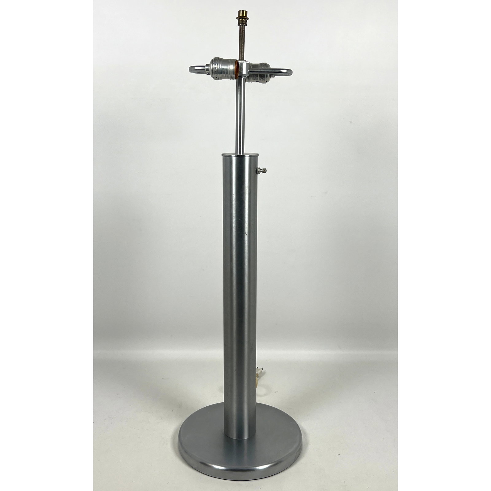 Nessen New York Column Table Lamp. (1 of 10)