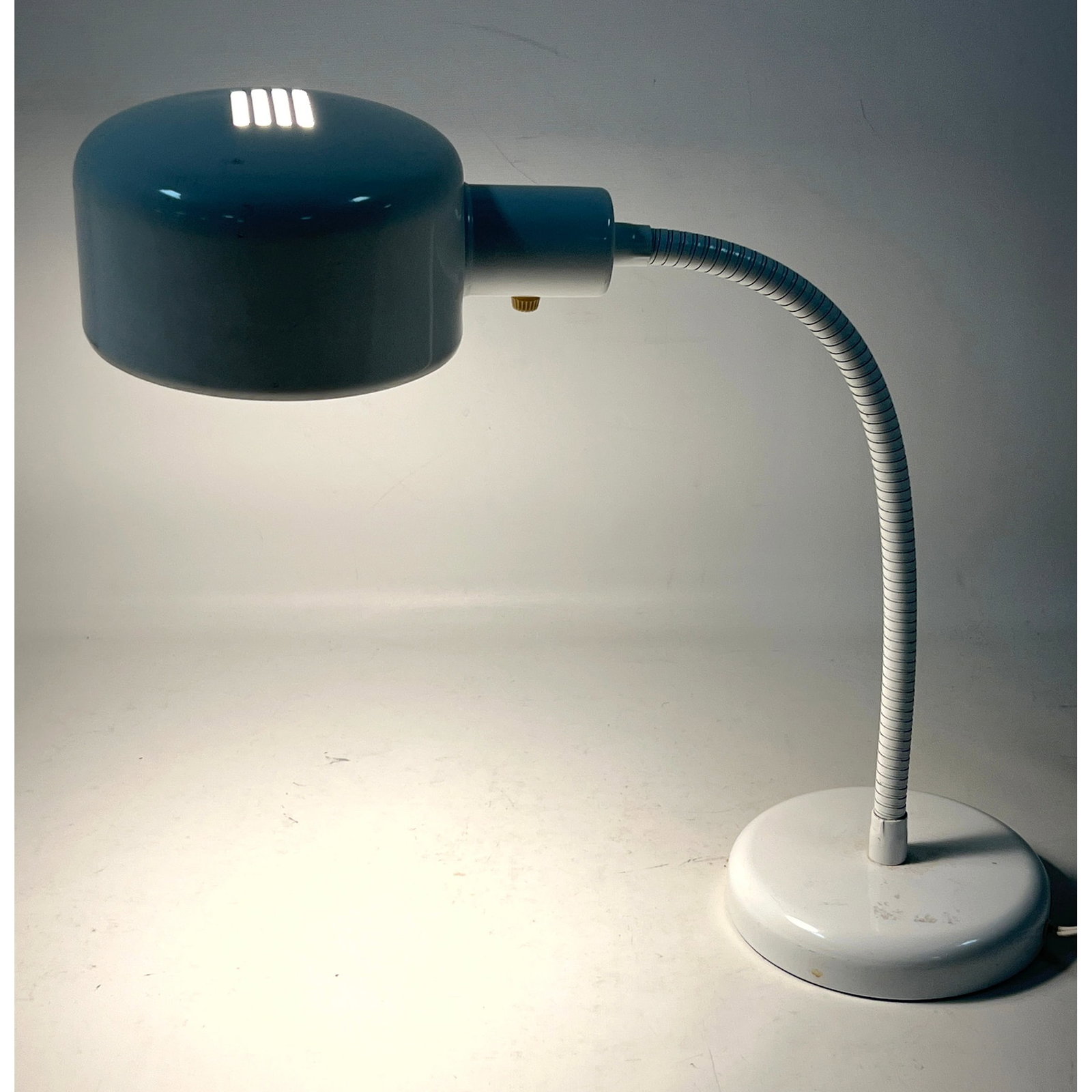 White Finish Goose Neck Table desk Task Lamp.: White Finish Goose Neck Table desk Task Lamp. Dimensions: Height: 23 inches, Width: 6 inches, Depth: 8 inches. ---