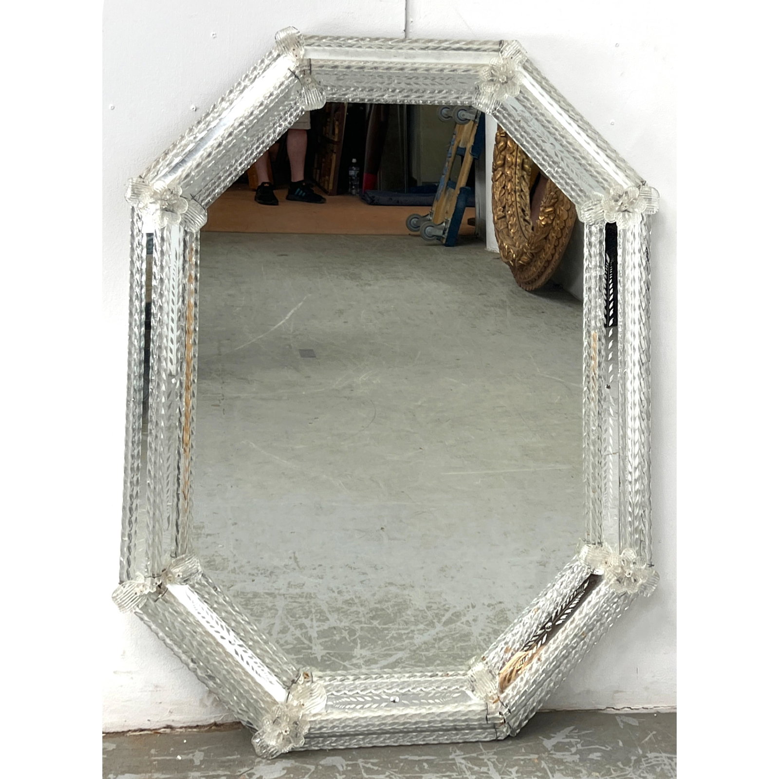 Venetian Murano Glass Wall Mirror. decorated with rosettes.: Venetian Murano Glass Wall Mirror. decorated with rosettes. Dimensions: Height: 40 inches, Width: 30.25 inches, Depth: 2 inches. ---