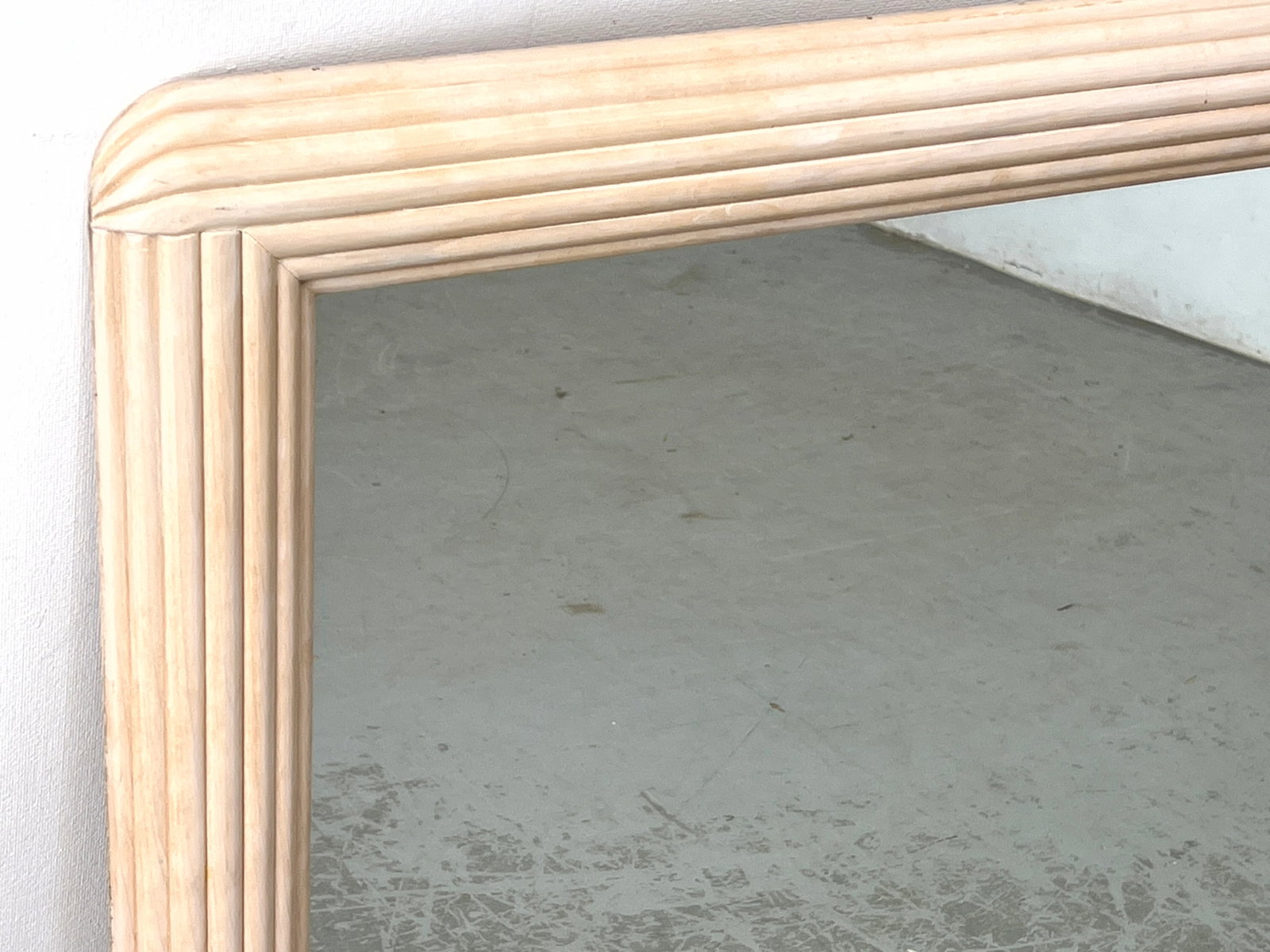 Split Reed White washed Wall Mirror. - 2