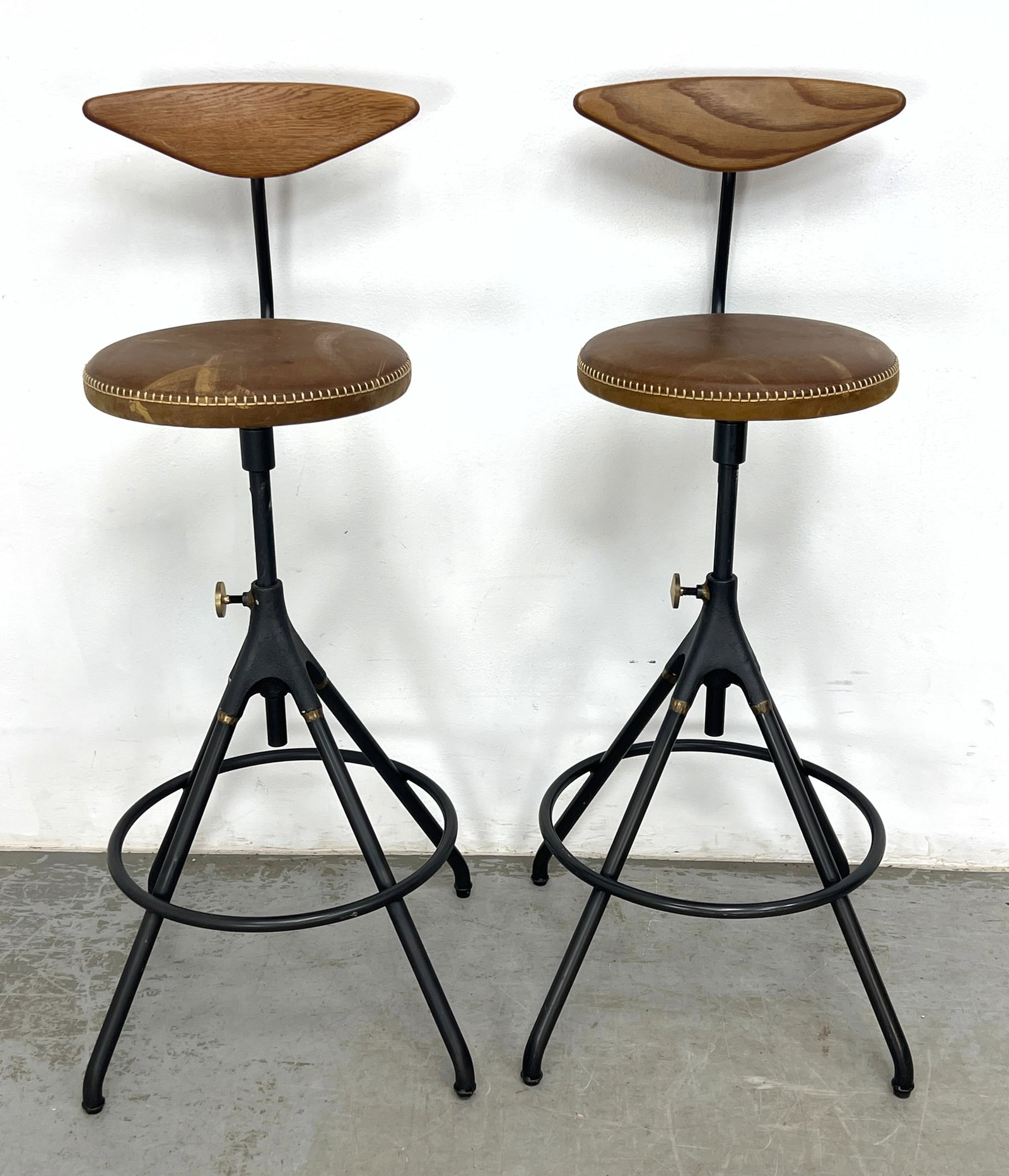 Pair District Eight Akron model adjustable bar stool - 2