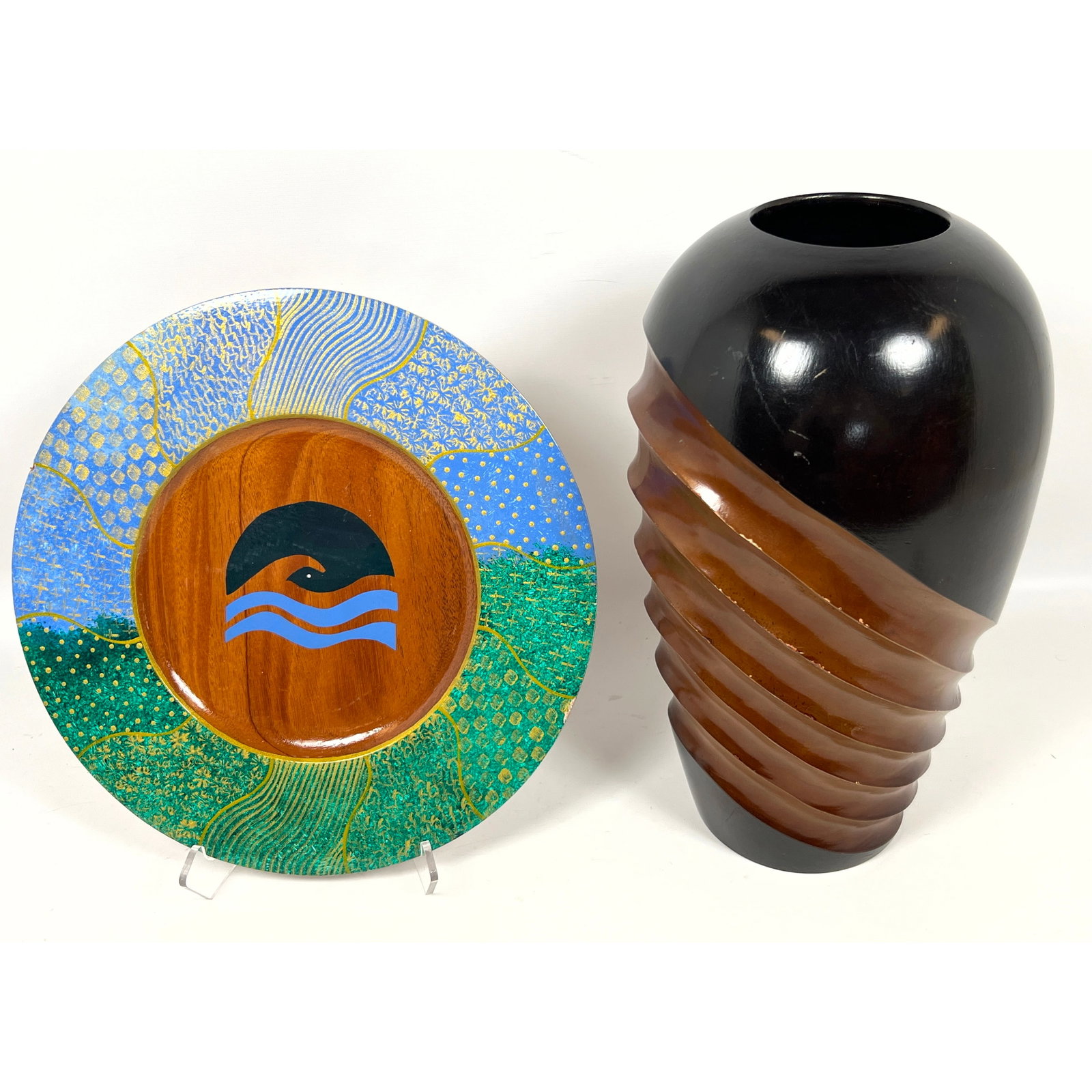 2pcs Studio wood. Mangowood carved vase, Artist Signed painted wood Dish. (1 of 14)