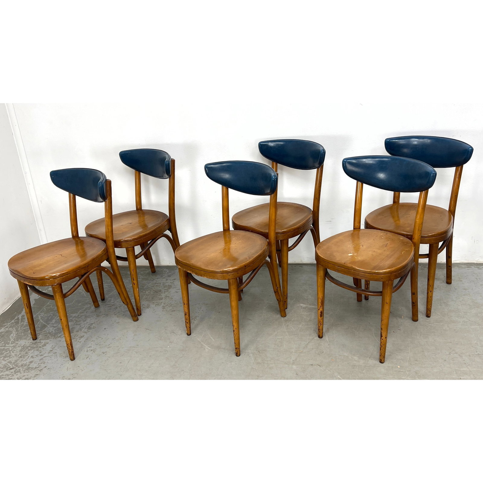 Set 6 Thonet Bent Wood Cafe Side Tables. (1 of 11)