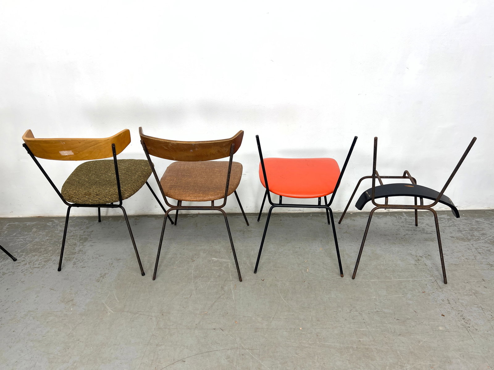 8pcs Clifford Pascoe Dining Chairs. - 5