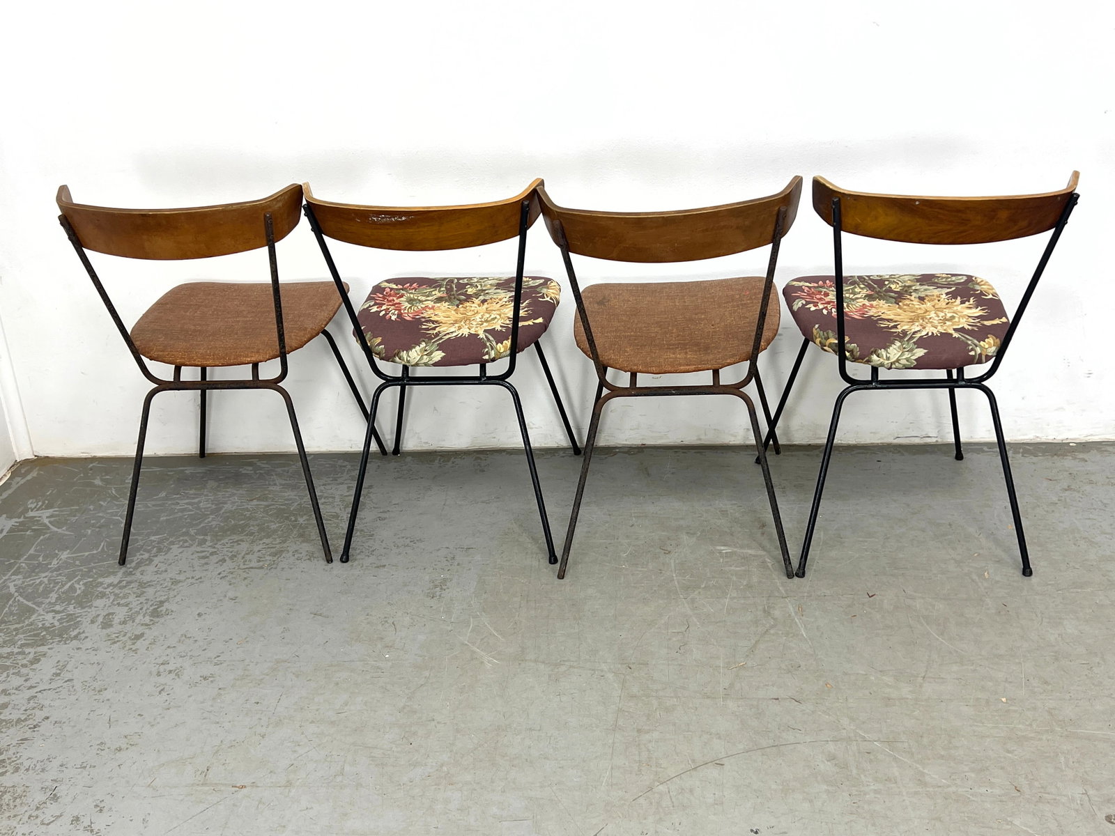 8pcs Clifford Pascoe Dining Chairs. - 8