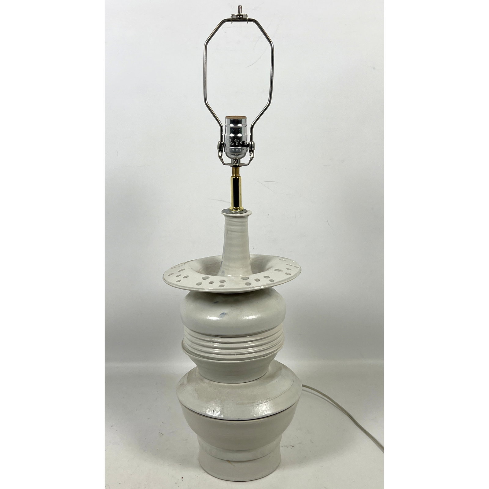 Artisan Ceramic Pottery Table Lamp. (1 of 8)