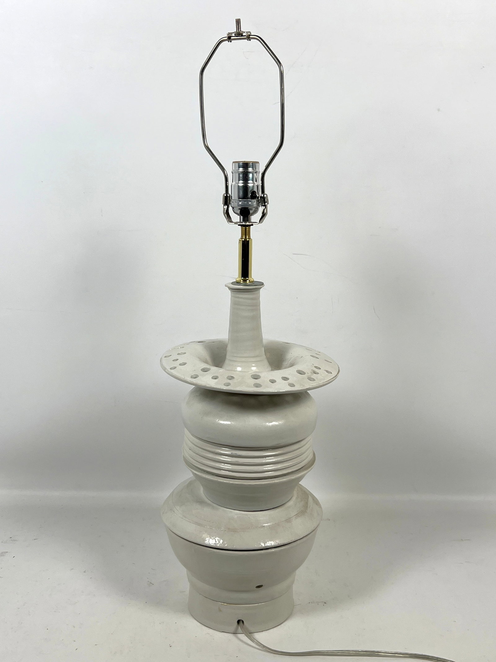 Artisan Ceramic Pottery Table Lamp. - 5
