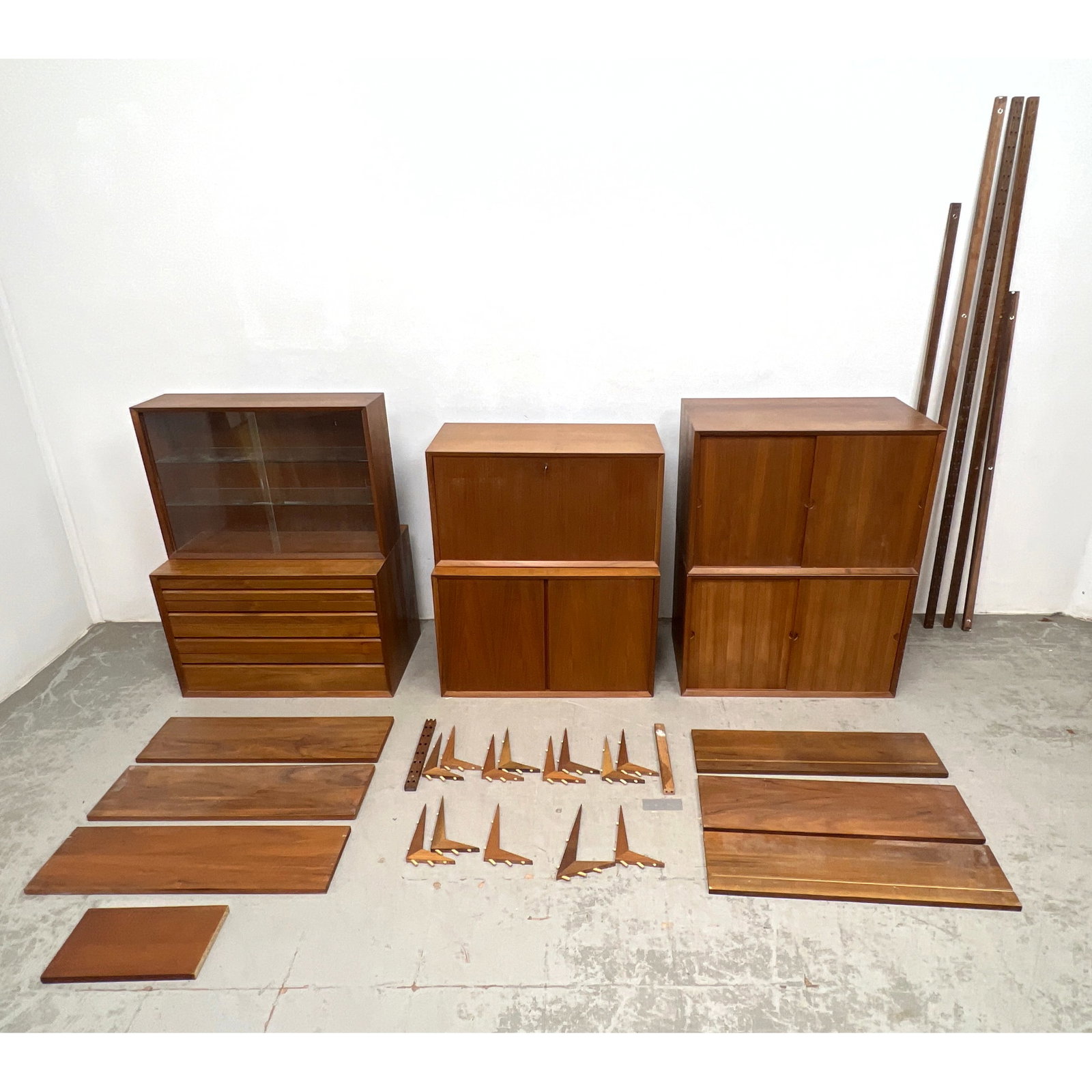 Cado Danish Modern Shelving Unit. Poul Cadovius 6 shelves, 6 Cabinets, 5 uprights. (1 of 20)