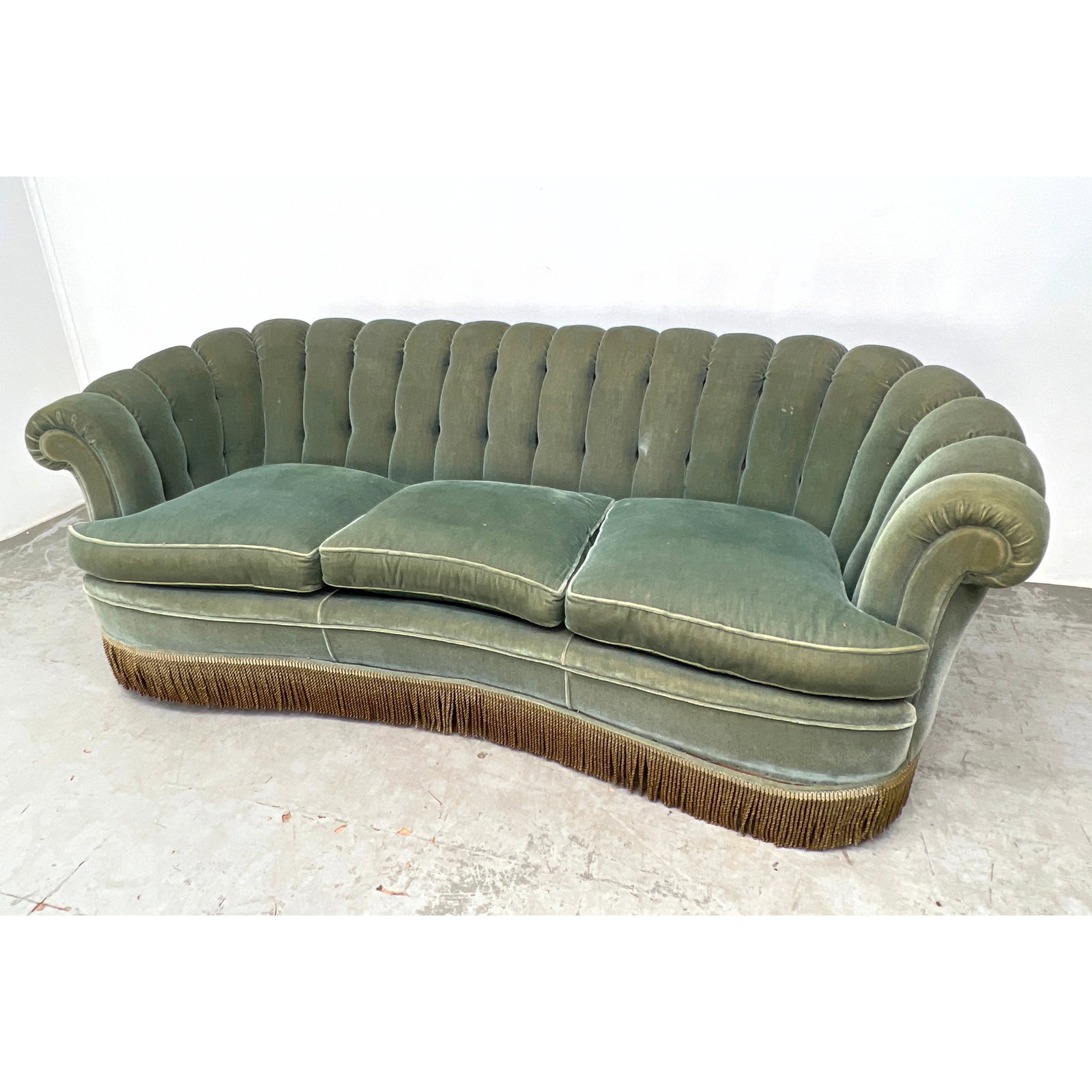 Art Deco Mohair Channel Back Sofa Couch. (1 of 11)
