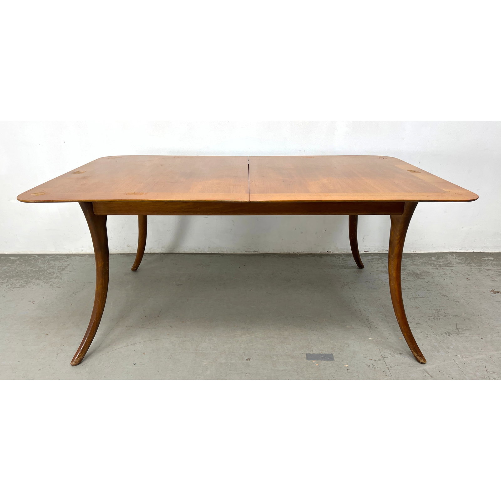 Robsjohn Gibbings Widdicomb Saber Leg Dining Table. No Leaves. (1 of 11)