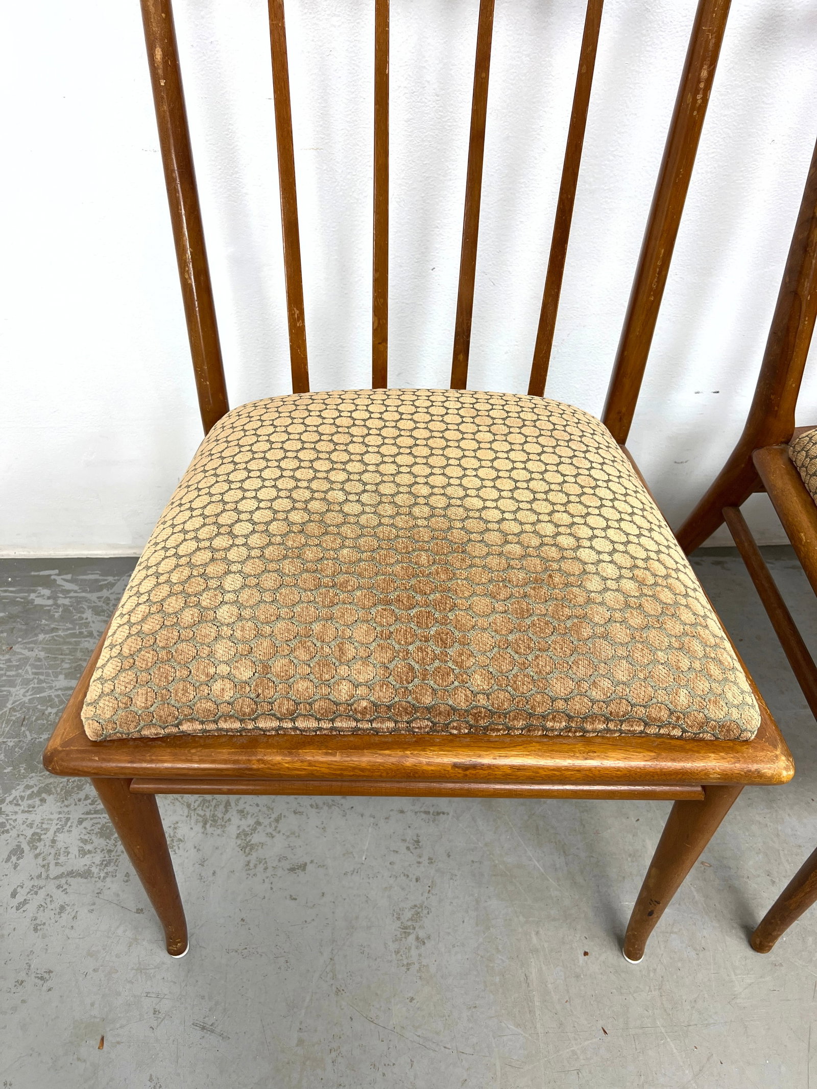 Set 6 Robsjohn Gibbings Attributed Dining Chairs. - 4