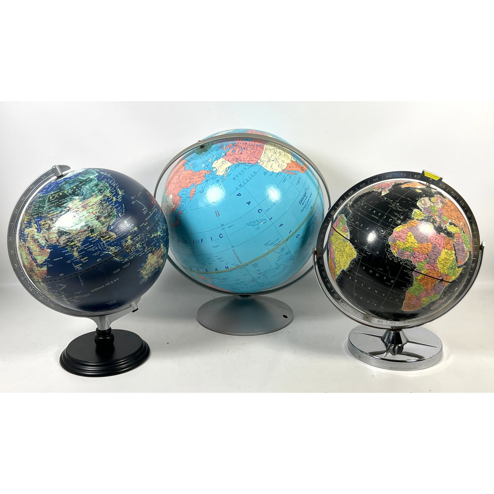 3pcs World Globes. Vintage 16-inch diameter Replogle Concept political globe 12-inch Replogle Starli (1 of 16)