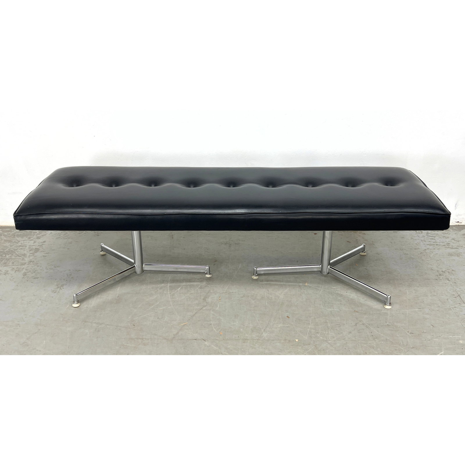 Jansko Mid Century Modern Chrome and Black Vinyl Bench (1 of 8)