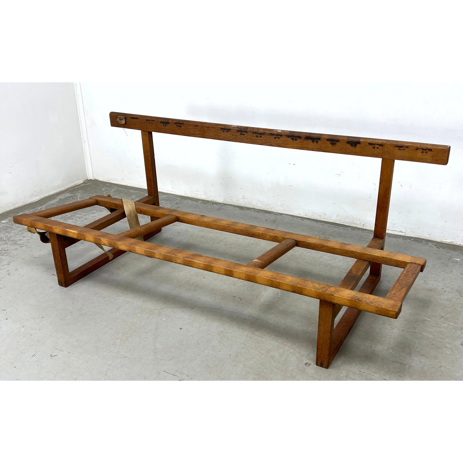 Vintage Mid Century Modern Borge Mogensen sofa frame (1 of 11)