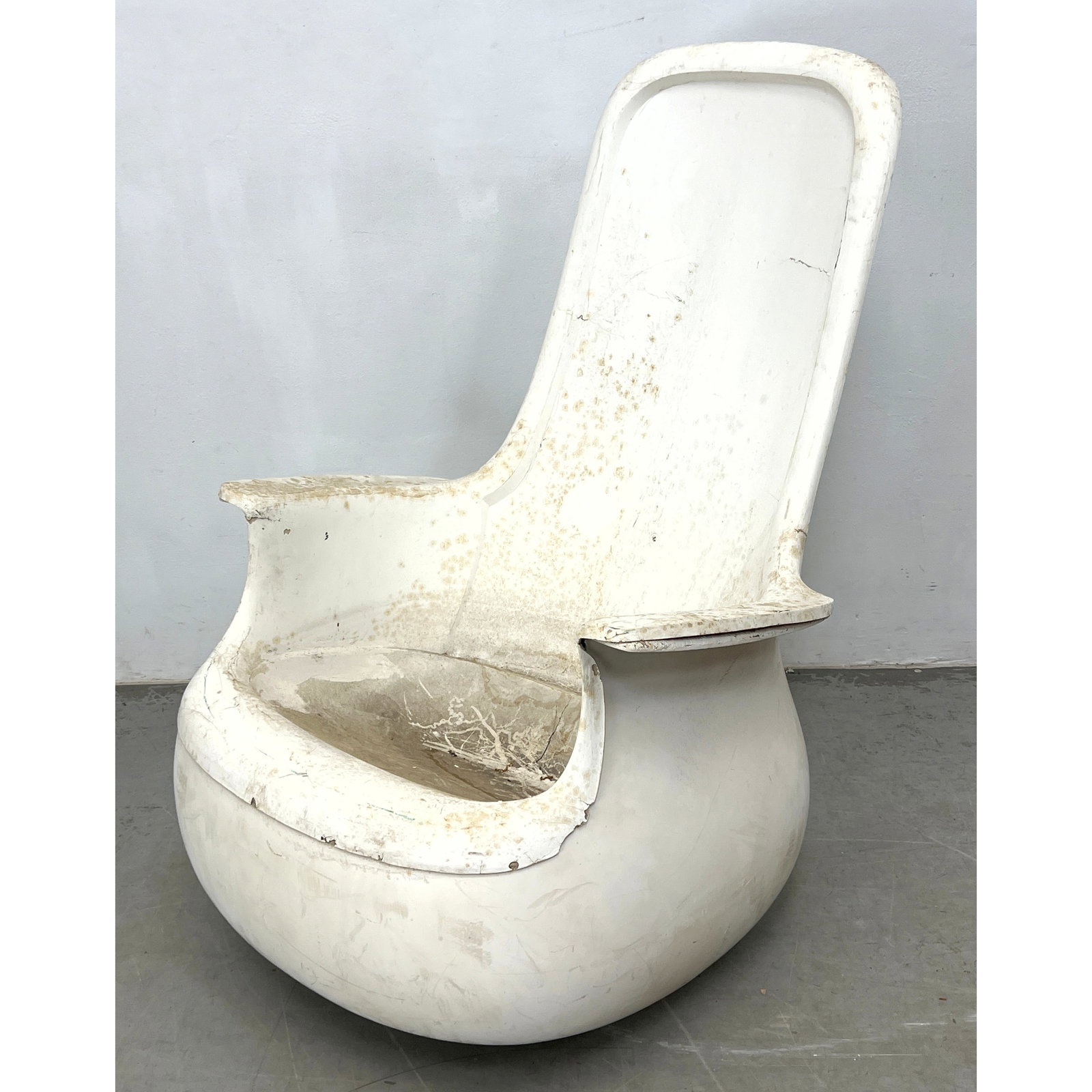 Culbuto Armchair by Marc Held for Knoll International: Culbuto Armchair by Marc Held for Knoll International Dimensions: Height: 44 inches, Width: 29 inches, Depth: 35 inches. - Seat Height: 17 inches ---