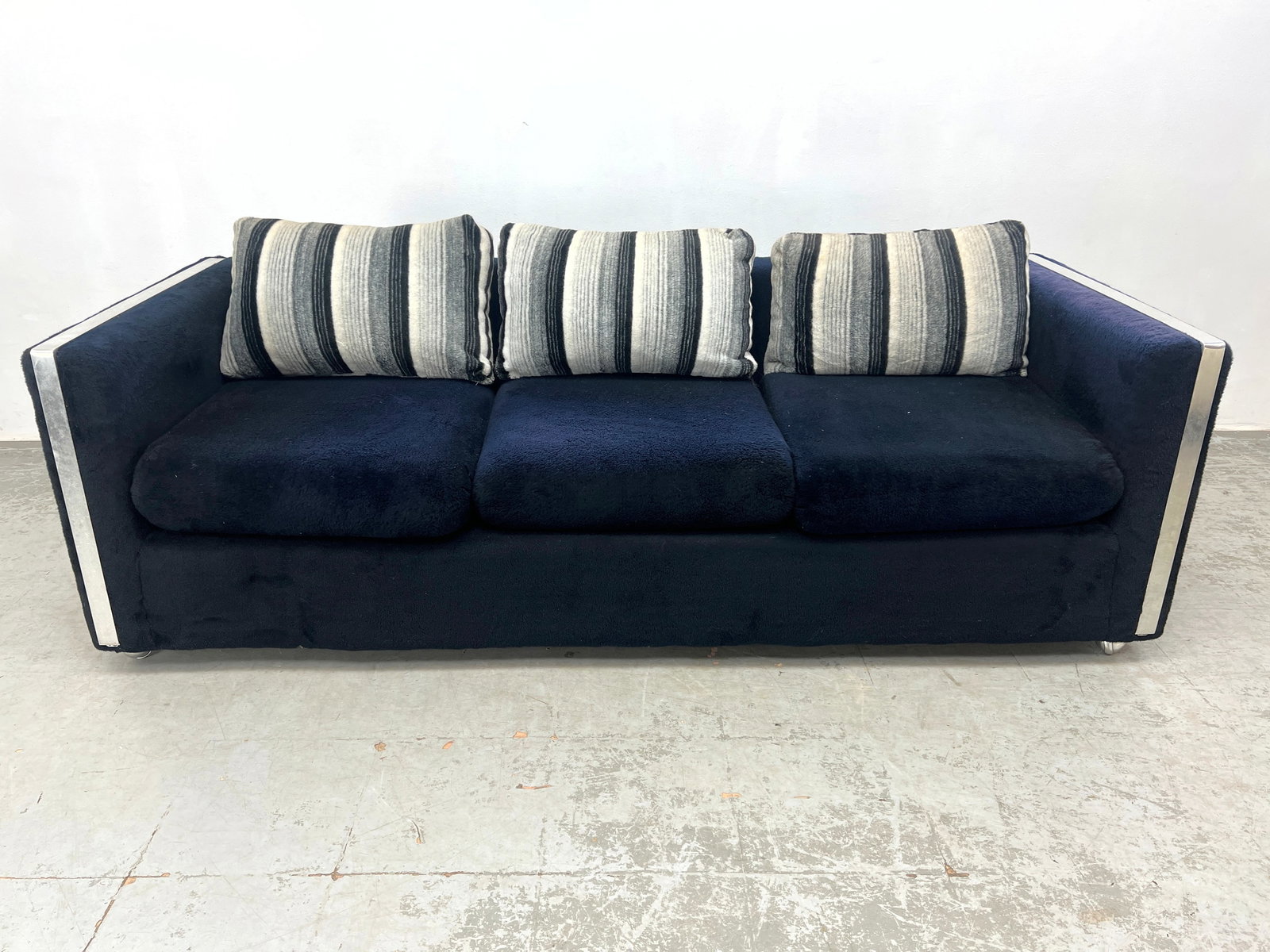 Mid Century Modern Baughman Style Chrome Trim Sofa. Stuart Furniture. (1 of 13)