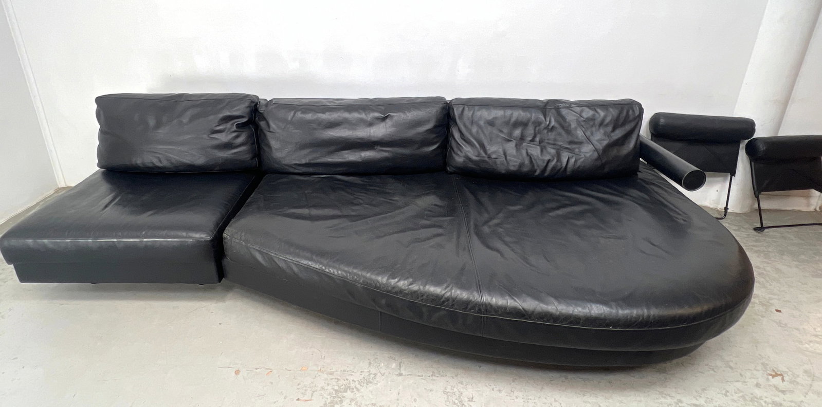 Antonio Citterio for BandB Italia 2 Section Sofa Couch. Sity sectional. Black leather. - 10