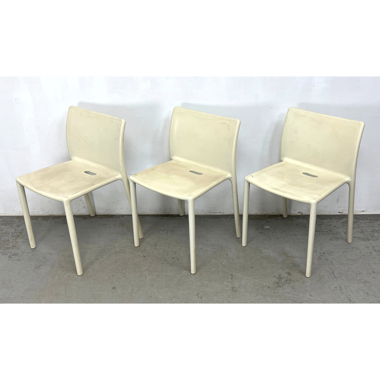 Set 3 Jasper Morrison Italian Air Chair Chairs. Magis. (1 of 9)