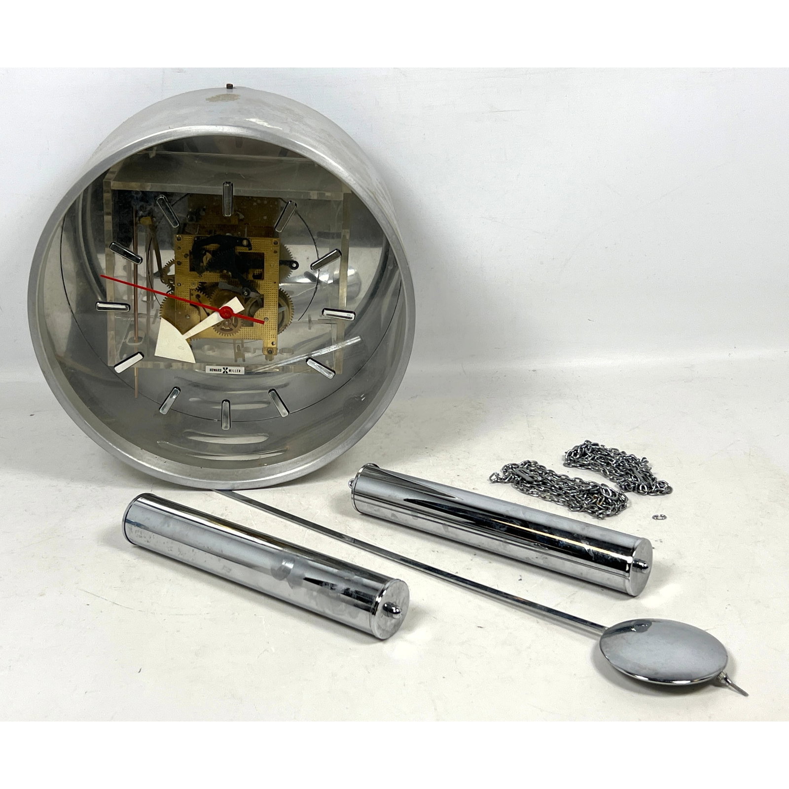 Howard Miller Clock Mid Century Modern Aluminum Wall Clock. Asis. (1 of 14)