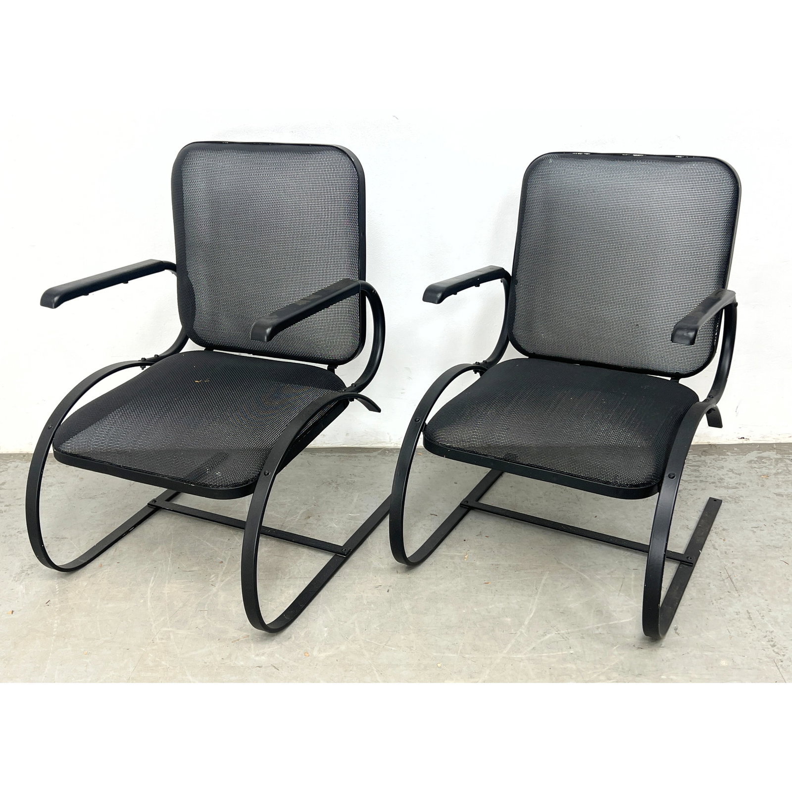 Pr Louis Zerbee Texteel Lounge Chairs. Mesh metal. (1 of 8)