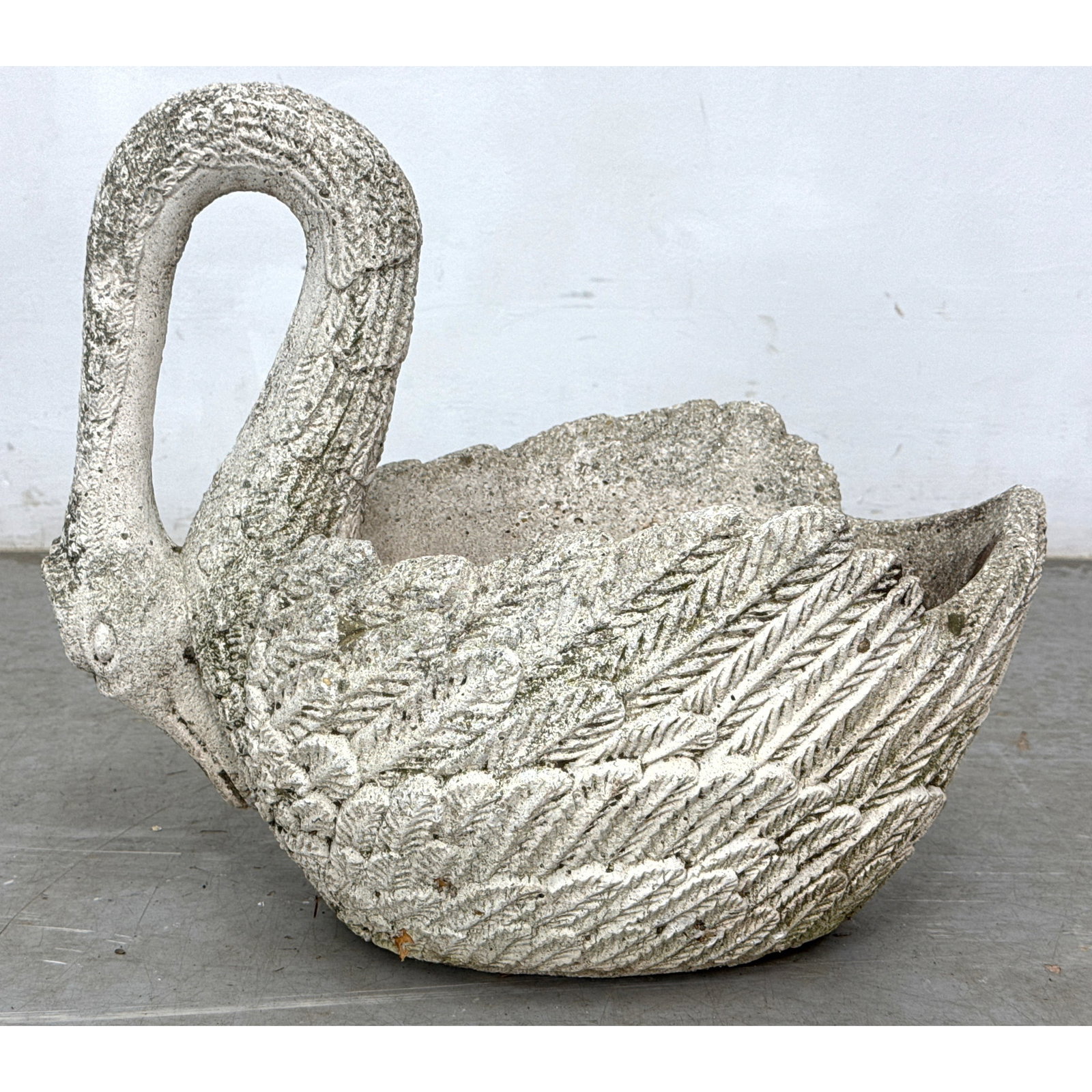 Vintage Figural Swan Concrete Garden Planter. Outdoor, Patio, Deck.: Vintage Figural Swan Concrete Garden Planter. Outdoor, Patio, Deck. Dimensions: Height: 19 inches, Width: 23 inches, Depth: 13.5 inches. ---