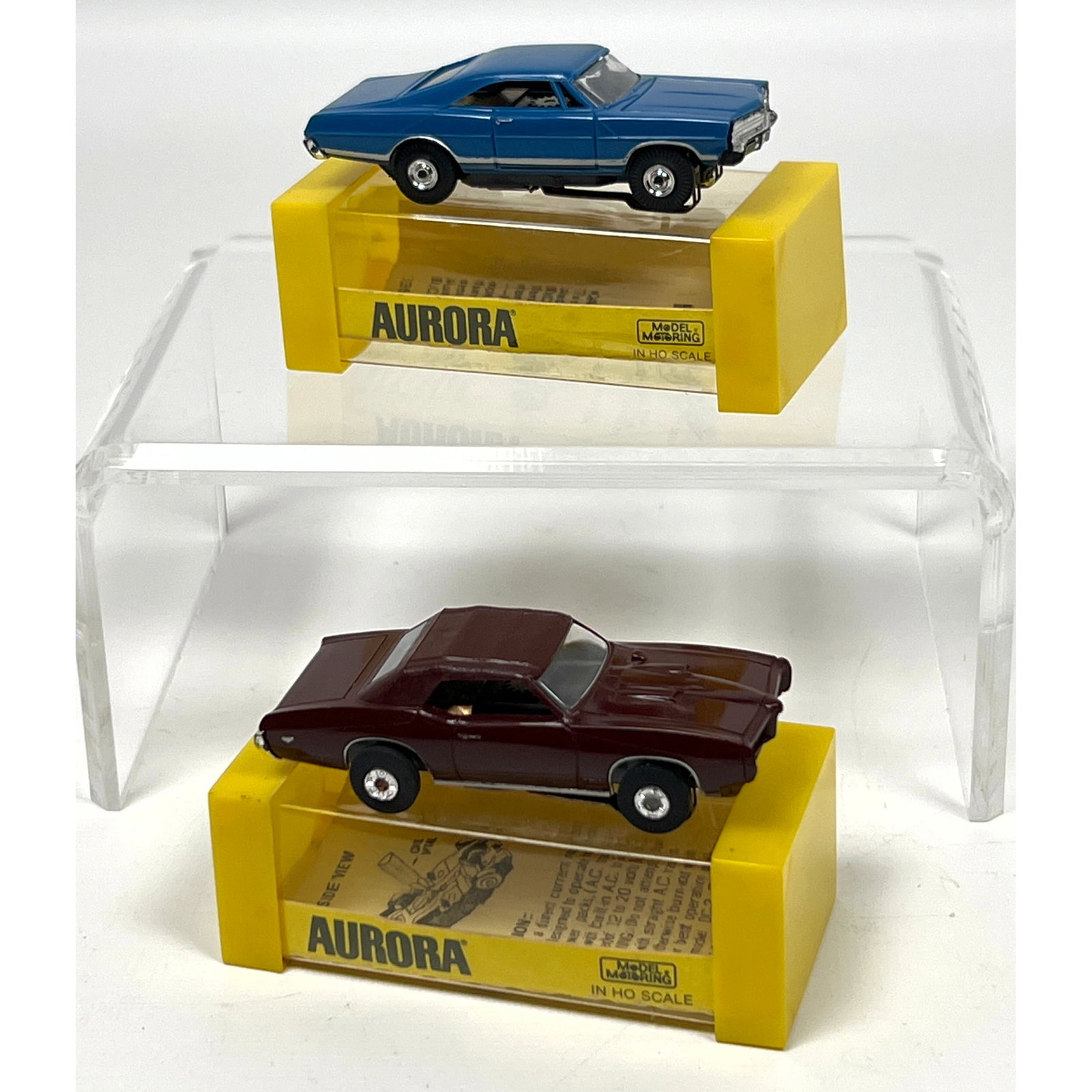 2 HO scale electric slot cars manufactured by Aurora as part of the Model Motoring line. The first v (1 of 18)