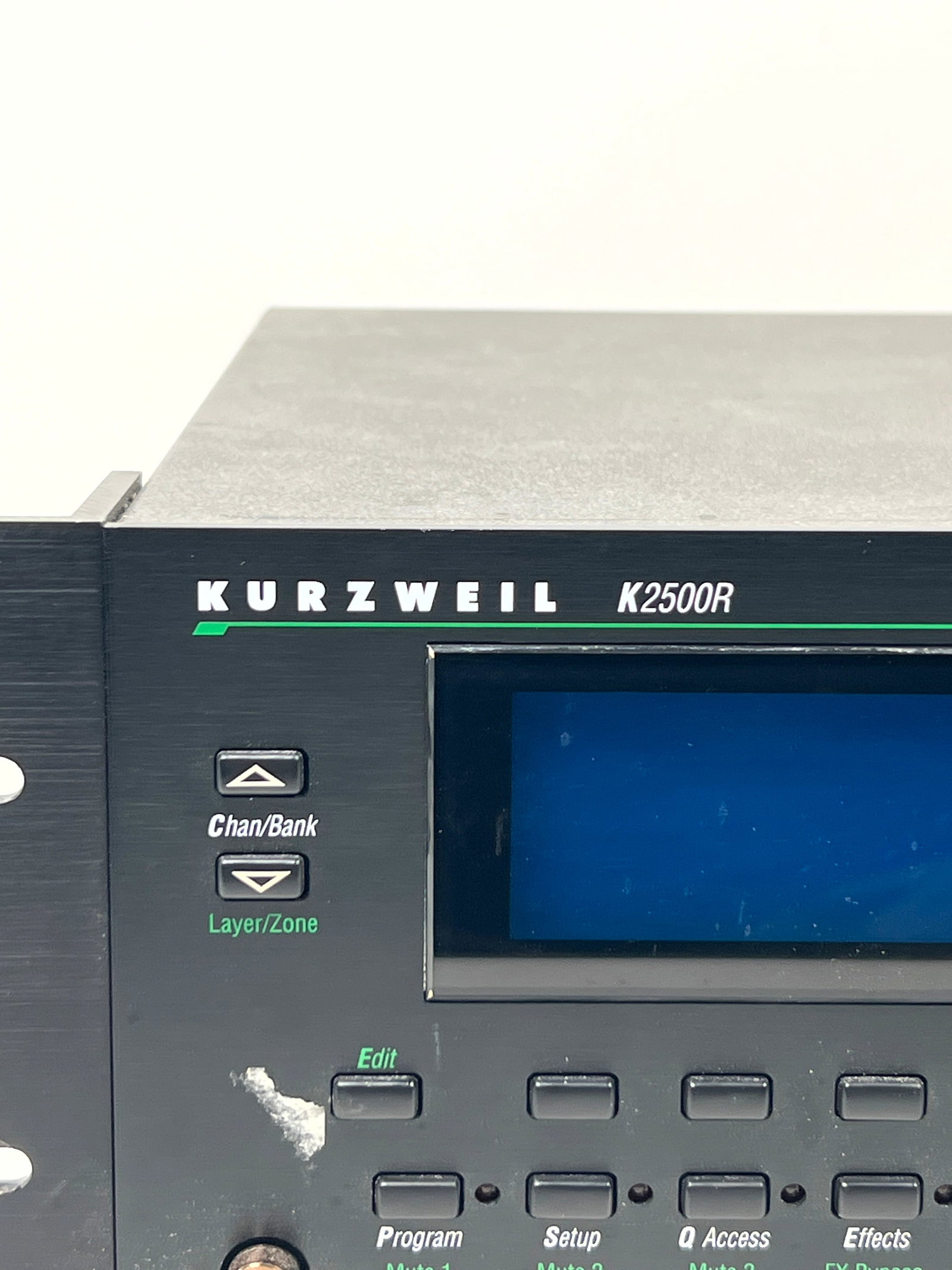 Kurzweil K2500R rack-mountable digital synthesizer and sampler module utilizing V.A.S.T. (Variable A - 3