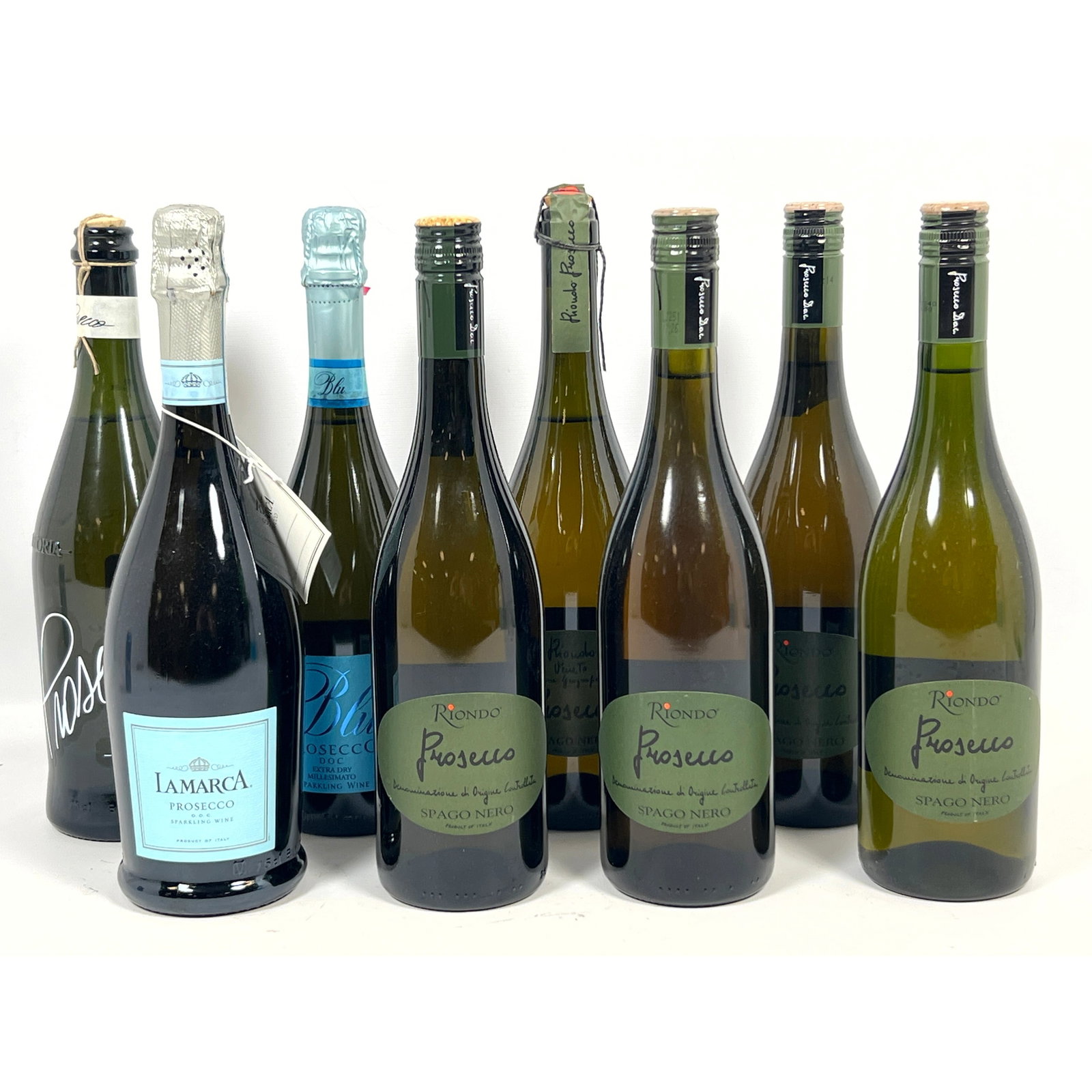 8pcs Italian Prosecco produced in the Veneto region. (1 of 17)